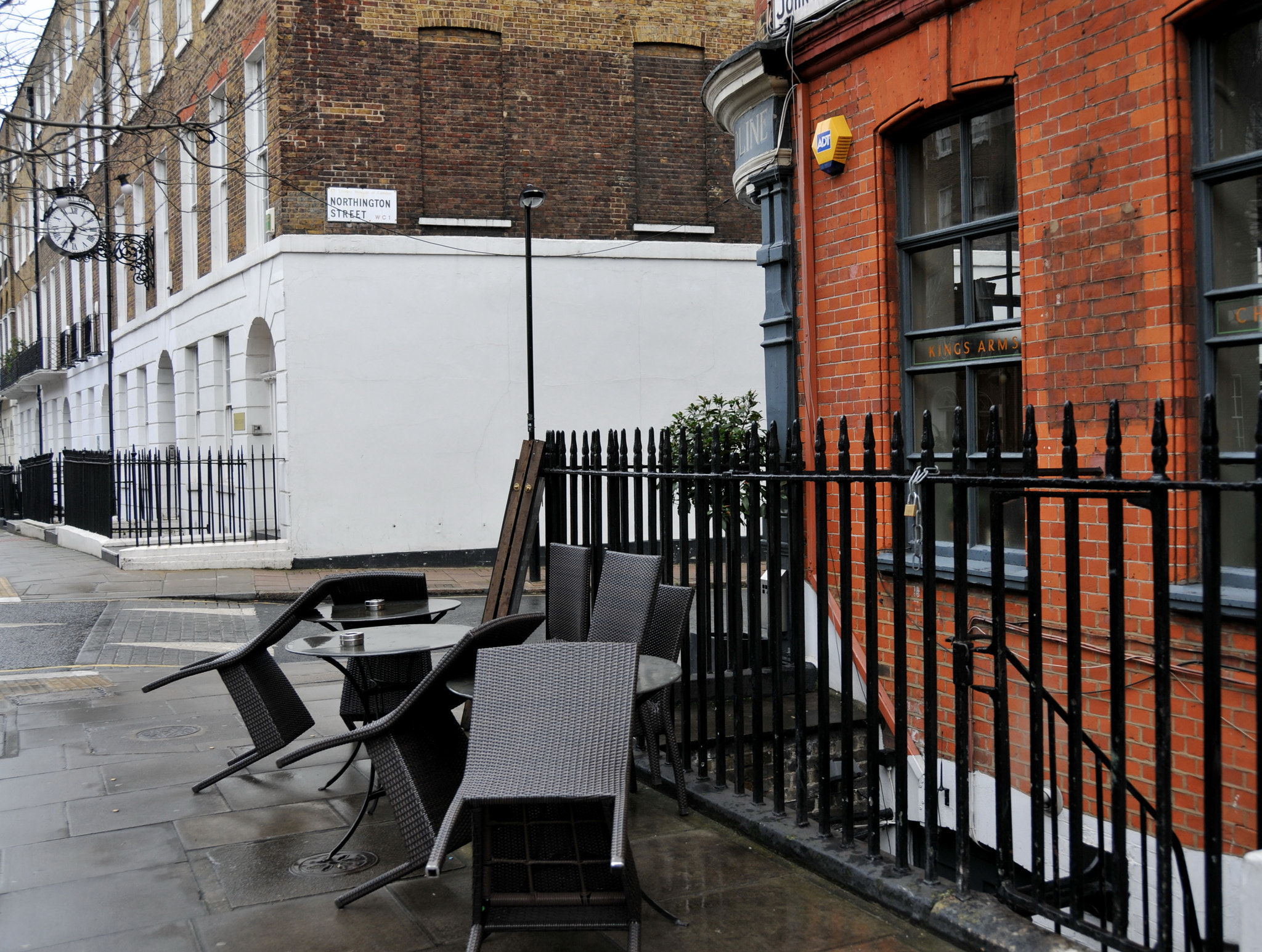 Nikon D300S sample photo. "let us love february", london photography