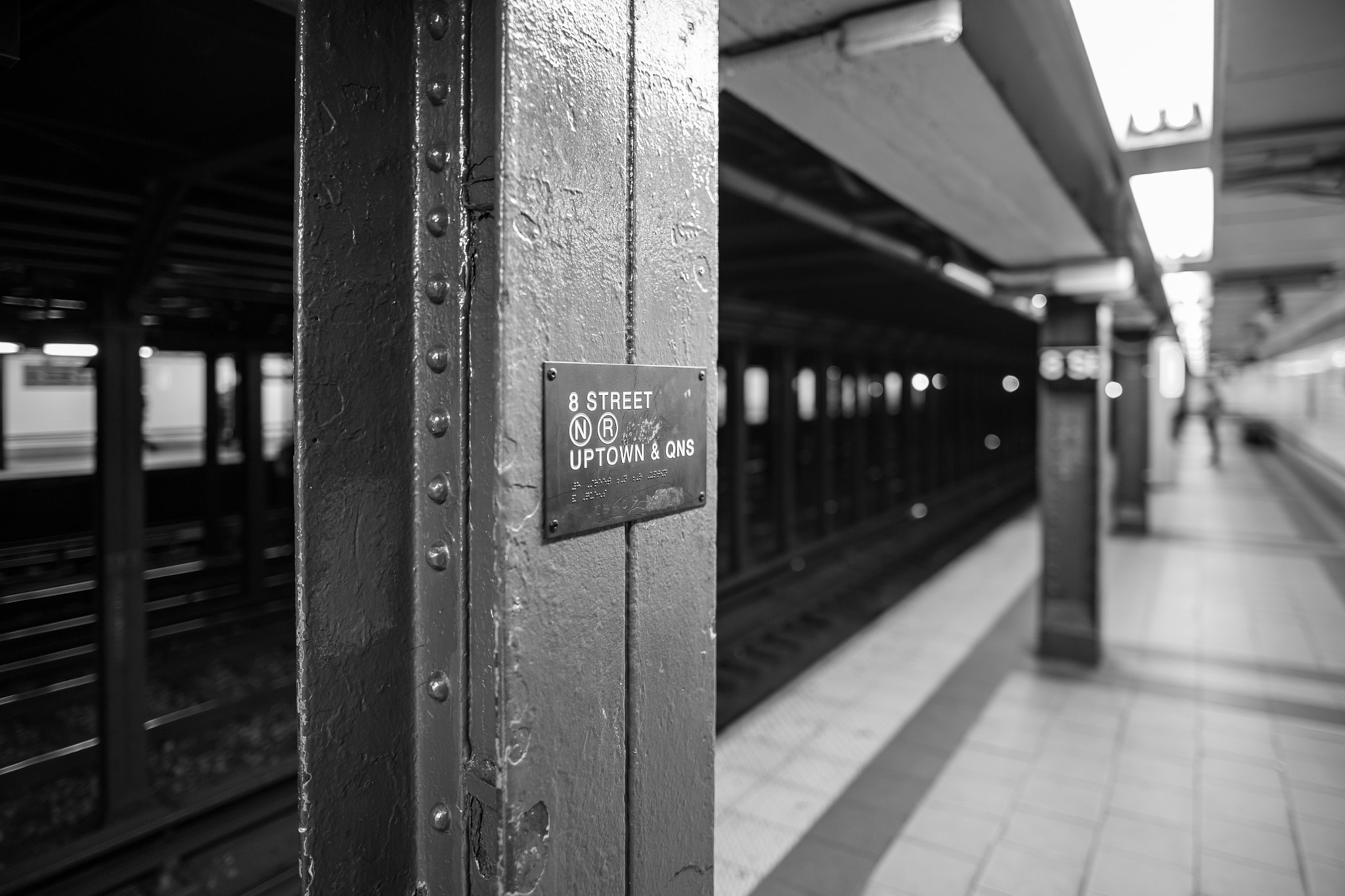 Sigma 20mm F1.4 DG HSM Art sample photo. 8th street train station new york photography