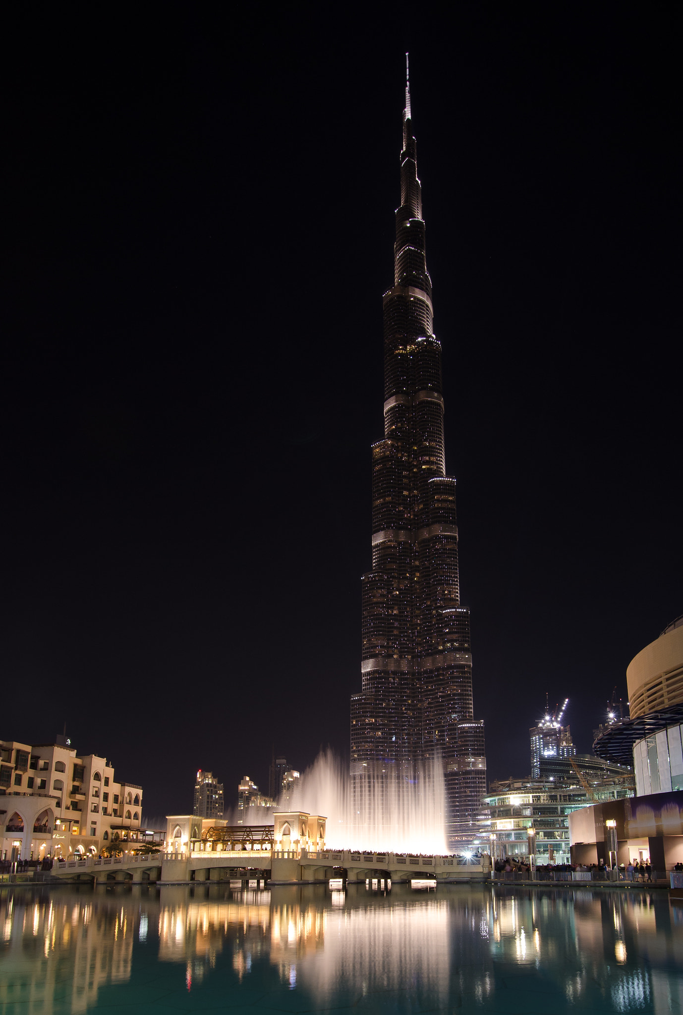 Nikon D7000 sample photo. Dubai burj khalifa at night with water show. photography