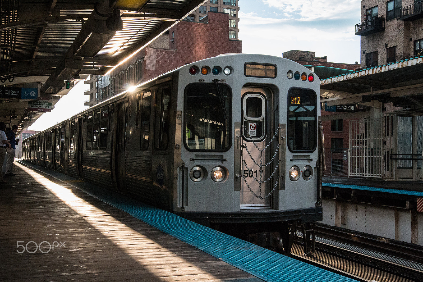 Sigma 18-35mm f/1.8 DC HSM sample photo. The flying metro photography