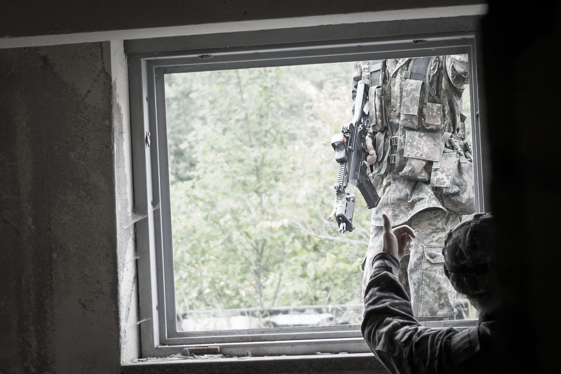 Canon EF 40mm F2.8 STM sample photo. Military september 2015 photography