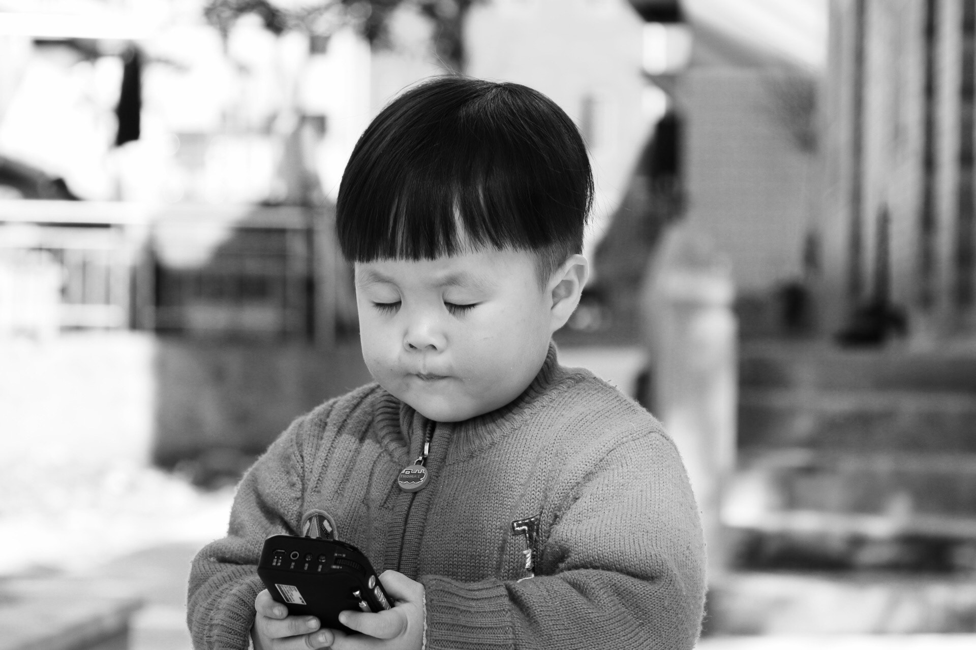 Canon EF 24-70mm F4L IS USM sample photo. 聆听 photography