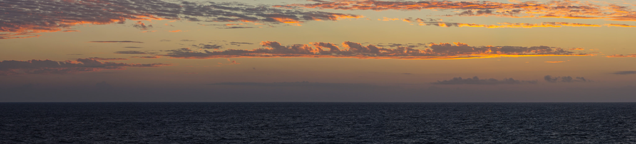 Sony FE 85mm F1.4 GM sample photo. Dawns breaking light photography