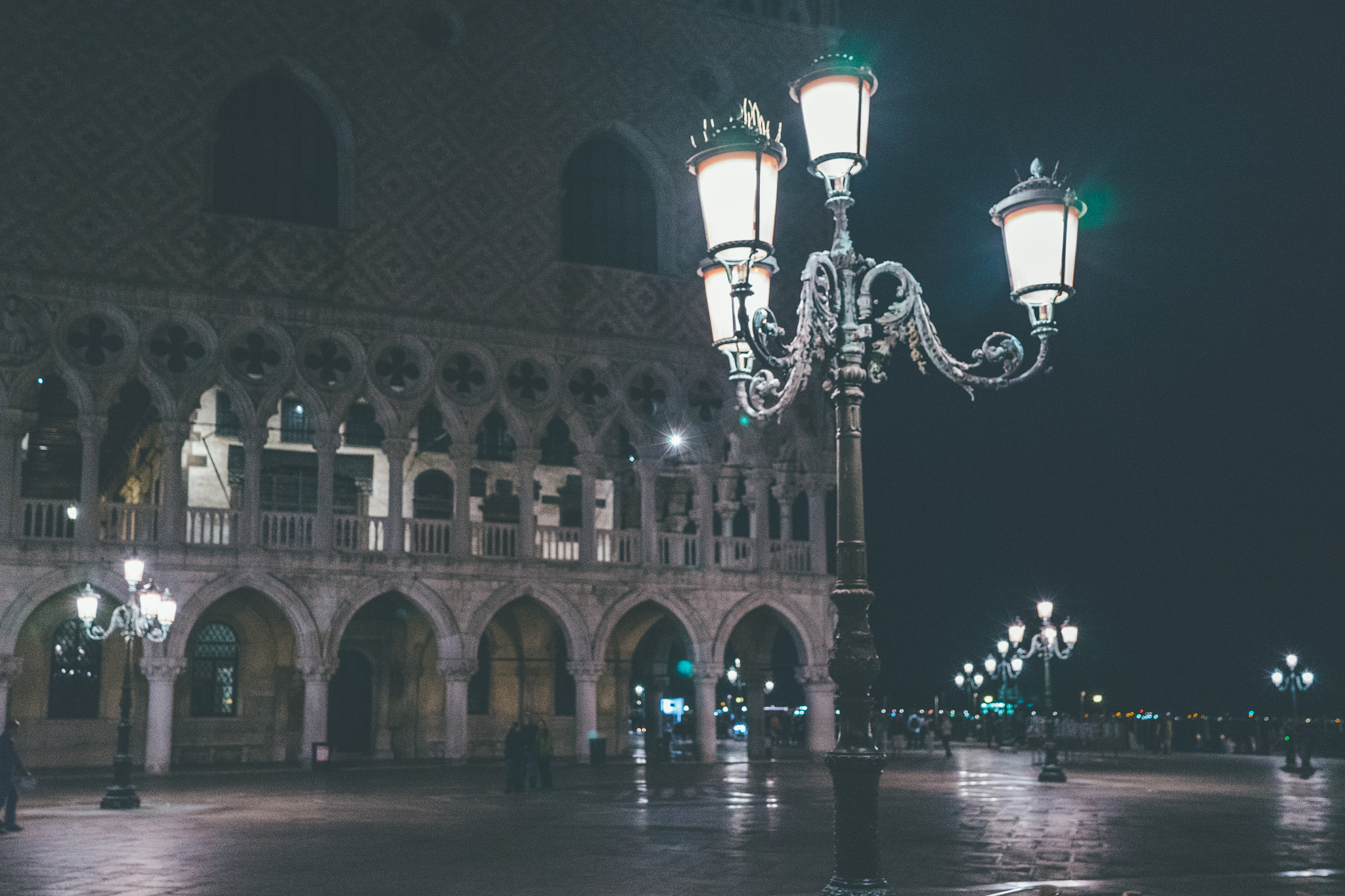 Sony Cyber-shot DSC-RX1R + 35mm F2.0 sample photo. Venice photography