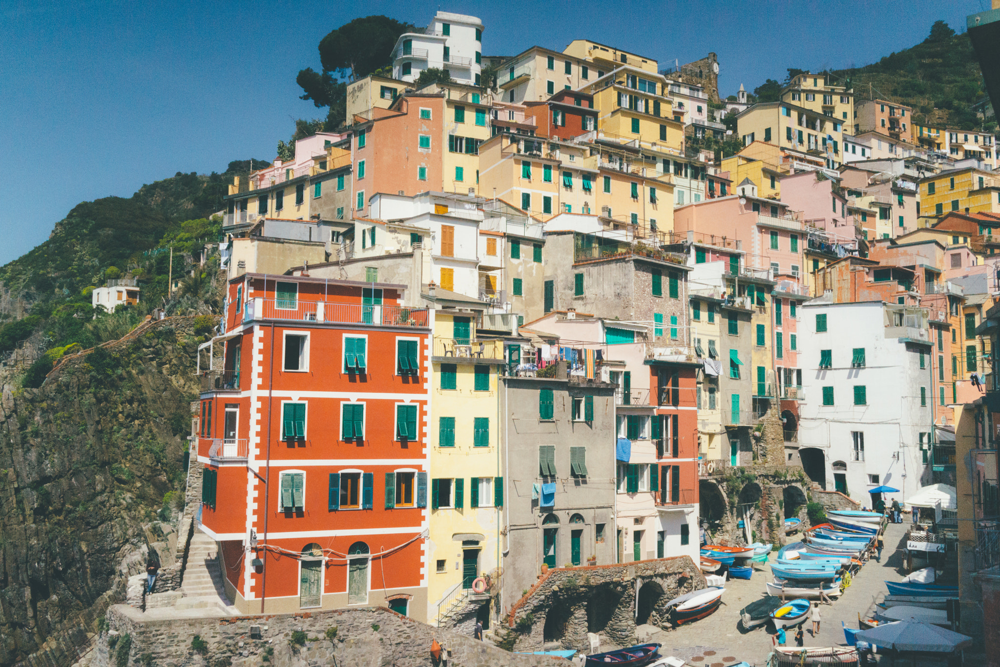 Sony Cyber-shot DSC-RX1R + 35mm F2.0 sample photo. Cinque terre photography
