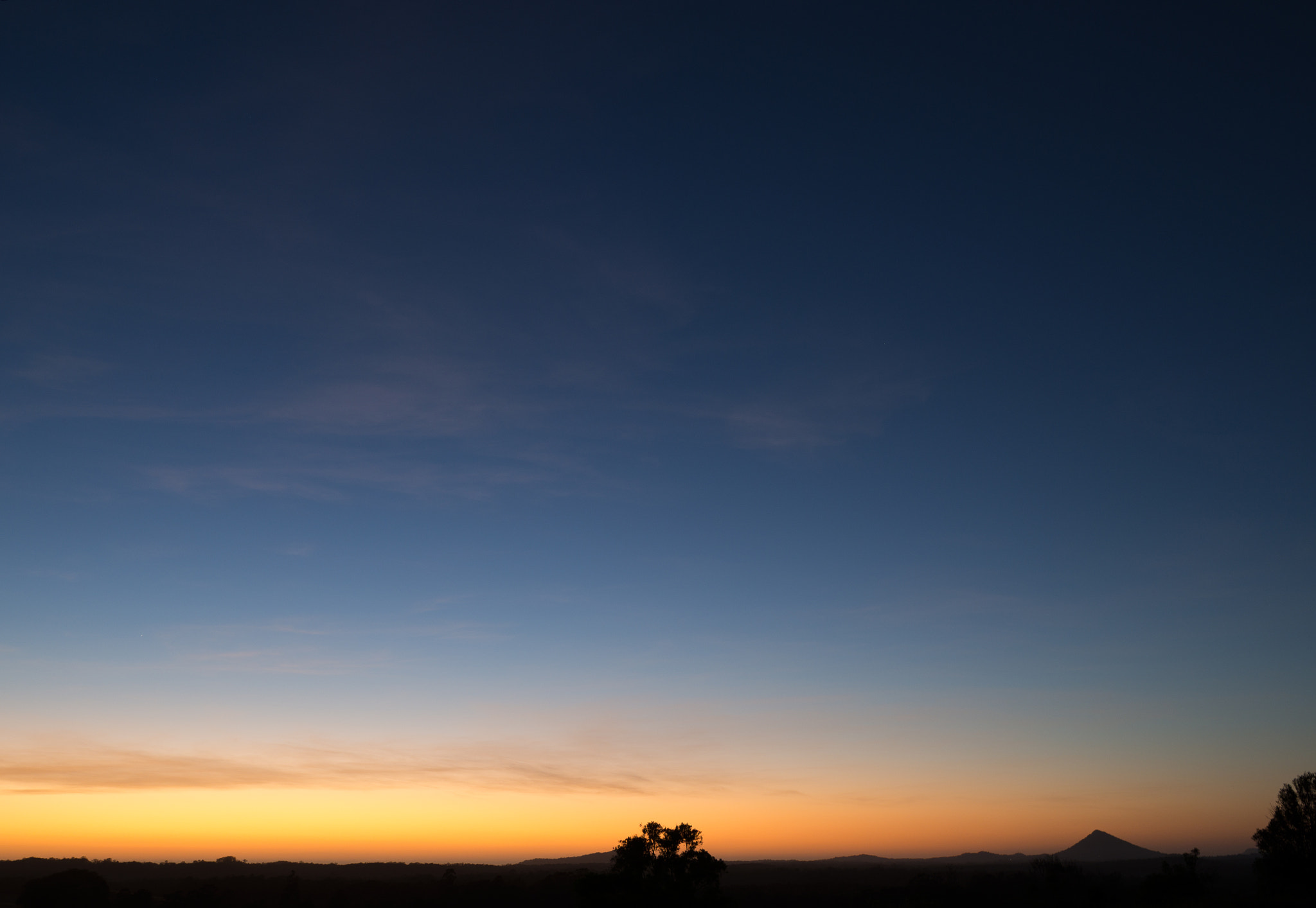 Olympus OM-D E-M1 Mark II + LEICA DG SUMMILUX 15/F1.7 sample photo. Appealing sky photography