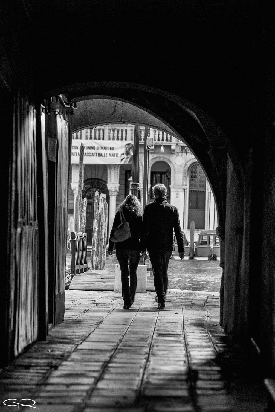 Nikon D800 sample photo. Pareja bajo el puente photography