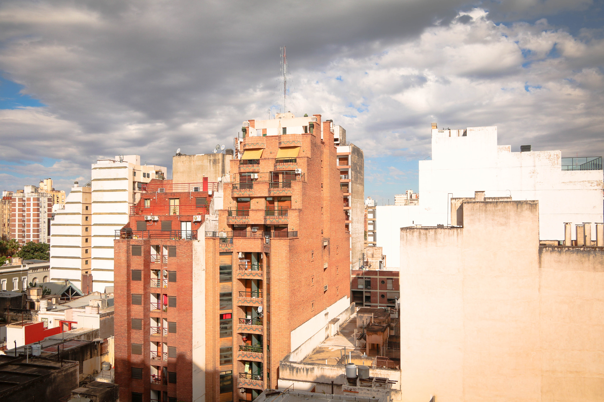 Canon EOS 750D (EOS Rebel T6i / EOS Kiss X8i) sample photo. Img photography