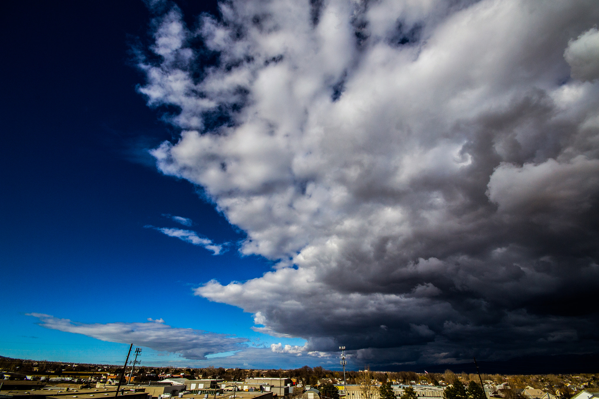 Sigma 10-20mm F4-5.6 EX DC HSM sample photo. Incoming storm photography