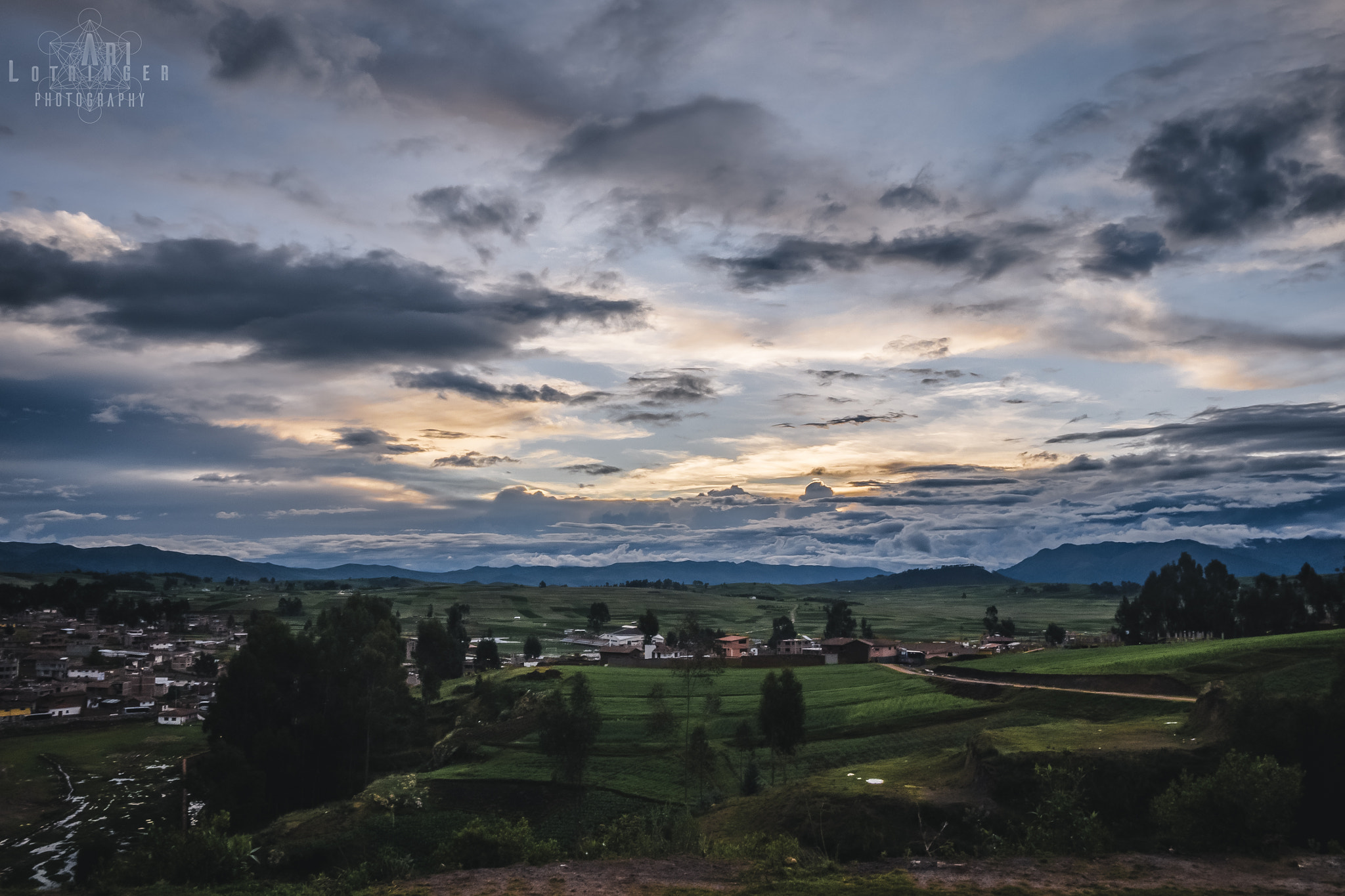 Panasonic Lumix DMC-G7 + Panasonic Lumix G 14mm F2.5 ASPH sample photo. Sunset at chincheros photography