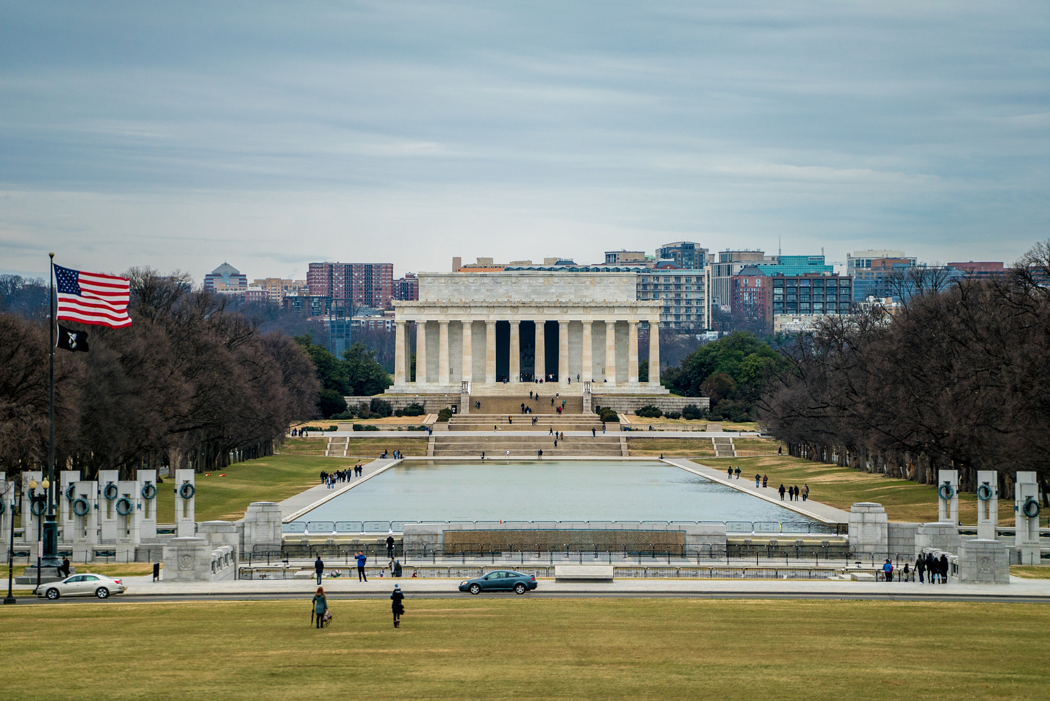 Sony a7S II + Sony FE 70-200mm F4 G OSS sample photo. Lincoln memorial photography