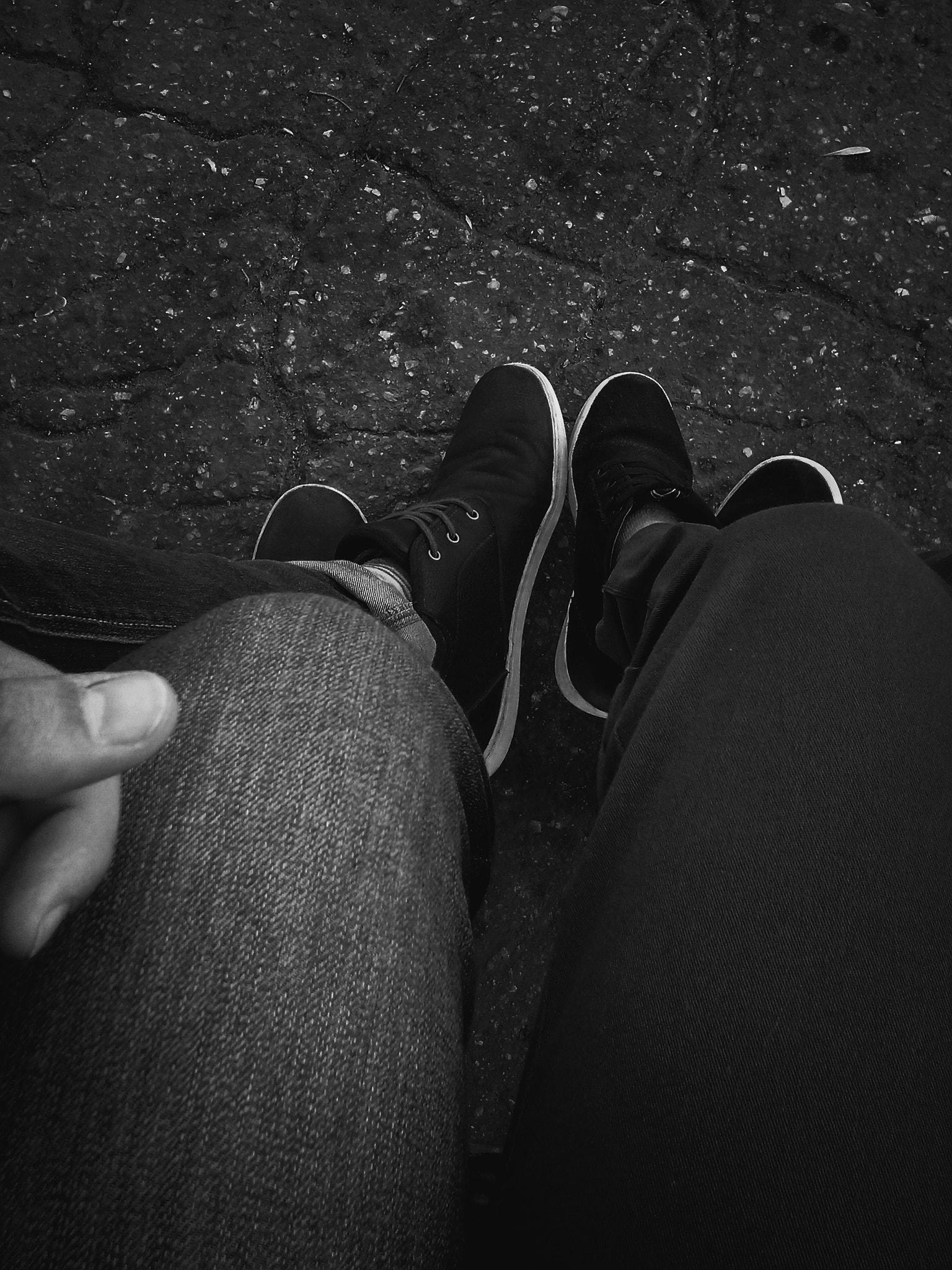 LG OPTIMUS L5 II sample photo. Black and white photography