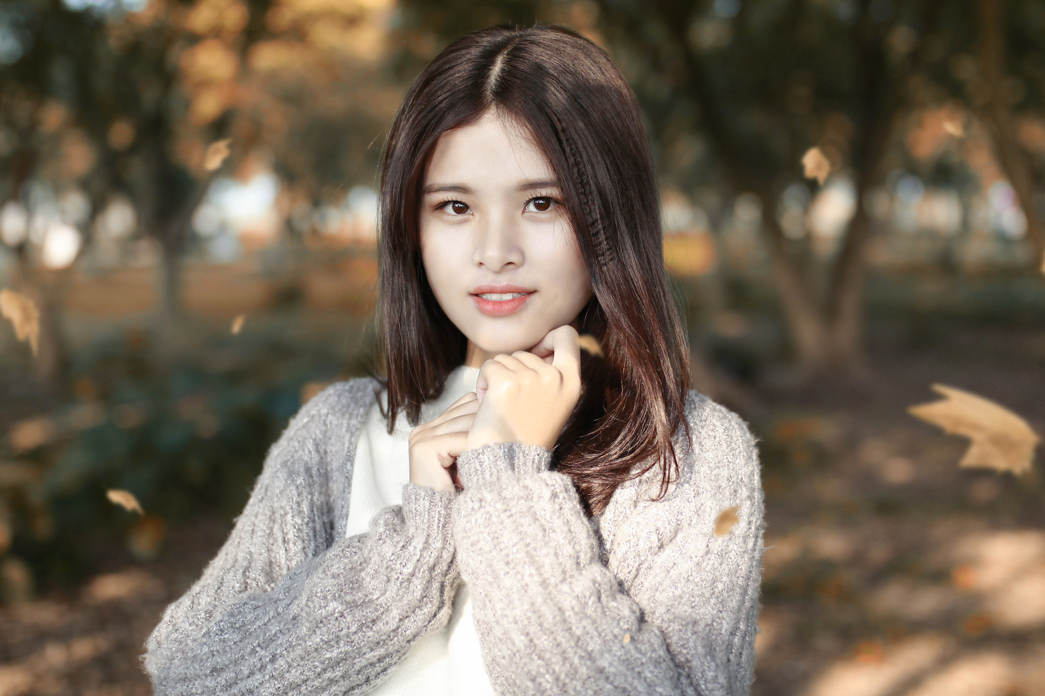 Canon EOS 50D + Sigma 35mm F1.4 DG HSM Art sample photo. Portrait photography