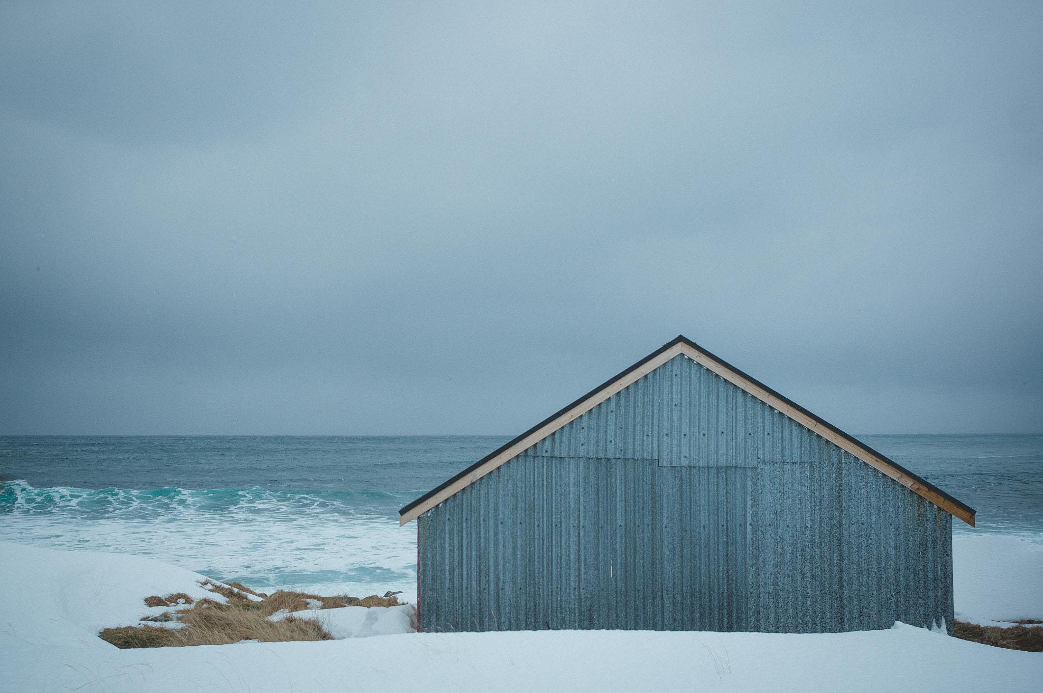 Sony SLT-A57 sample photo. Arctic hut photography