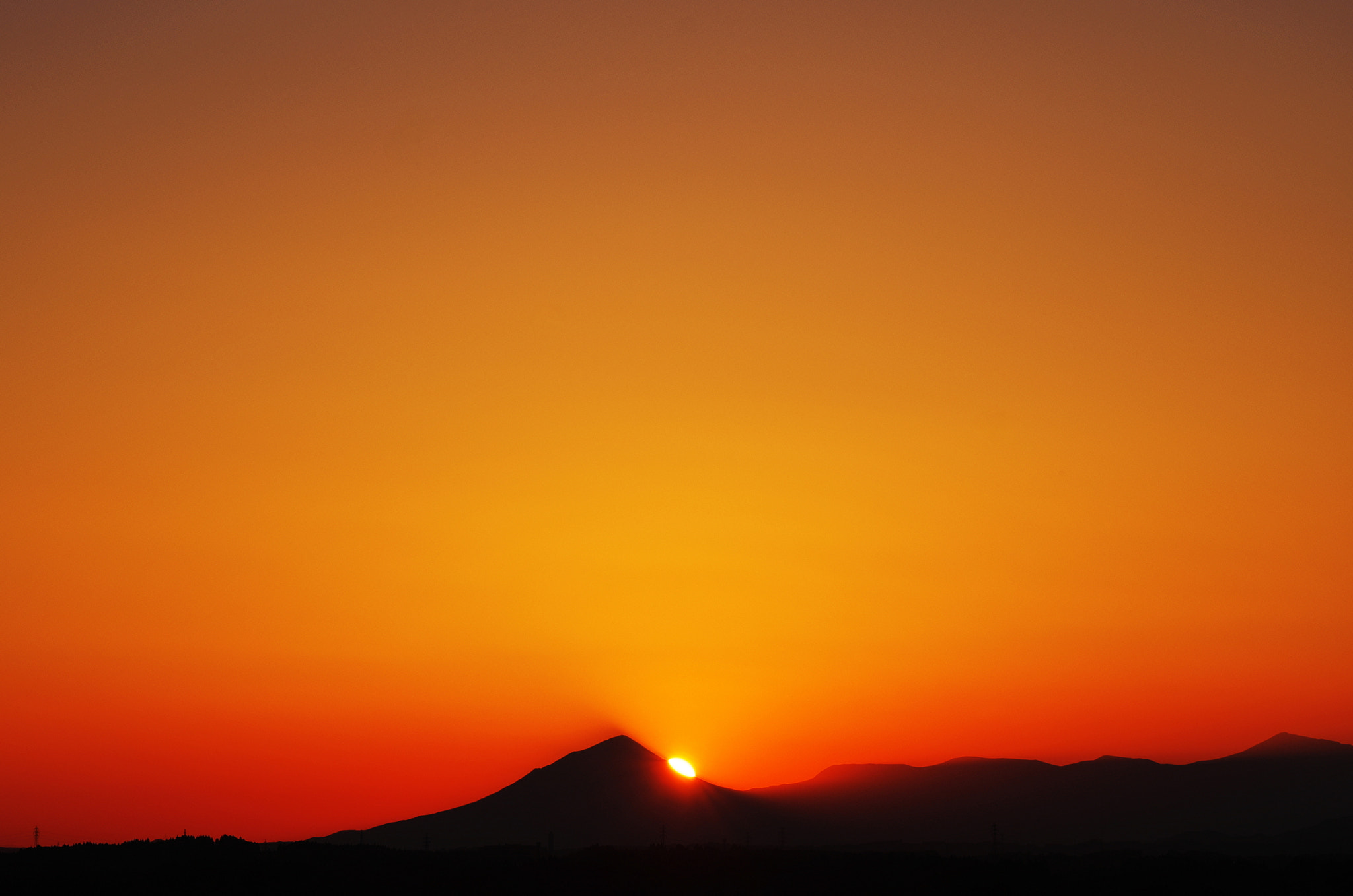 Pentax K-5 + Tamron SP AF 90mm F2.8 Di Macro sample photo. Sunset photography