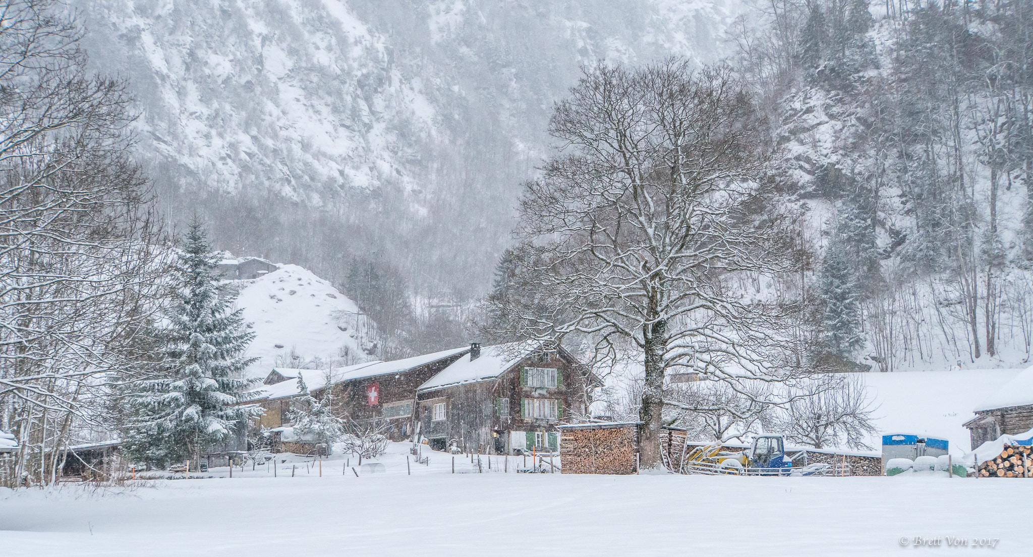 Sony E 18-200mm F3.5-6.3 OSS LE sample photo. Arosa switzerland photography