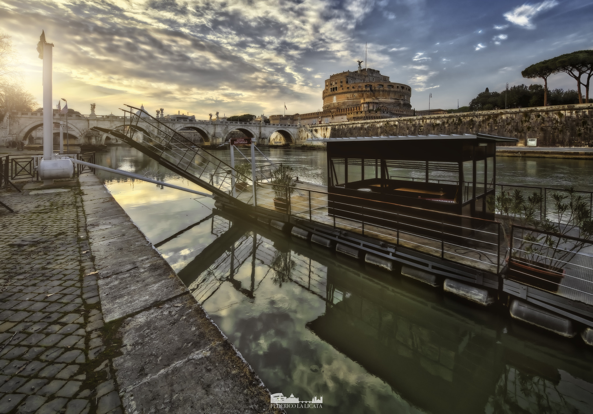 Canon EOS 6D + Canon EF 300mm f/2.8L sample photo. Molo sul lungo tevere (rm) photography