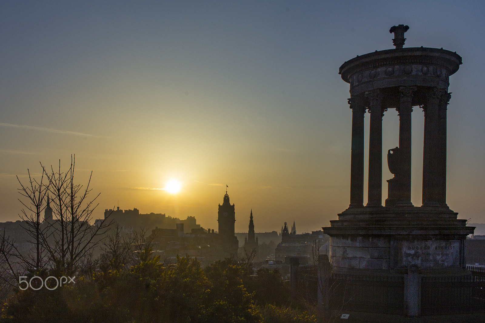 Canon EF-S 24mm F2.8 STM sample photo. Duggald stewart monument and edinburgh castle photography