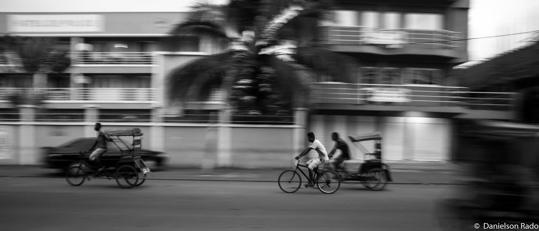 Canon EOS 40D sample photo. Run photography