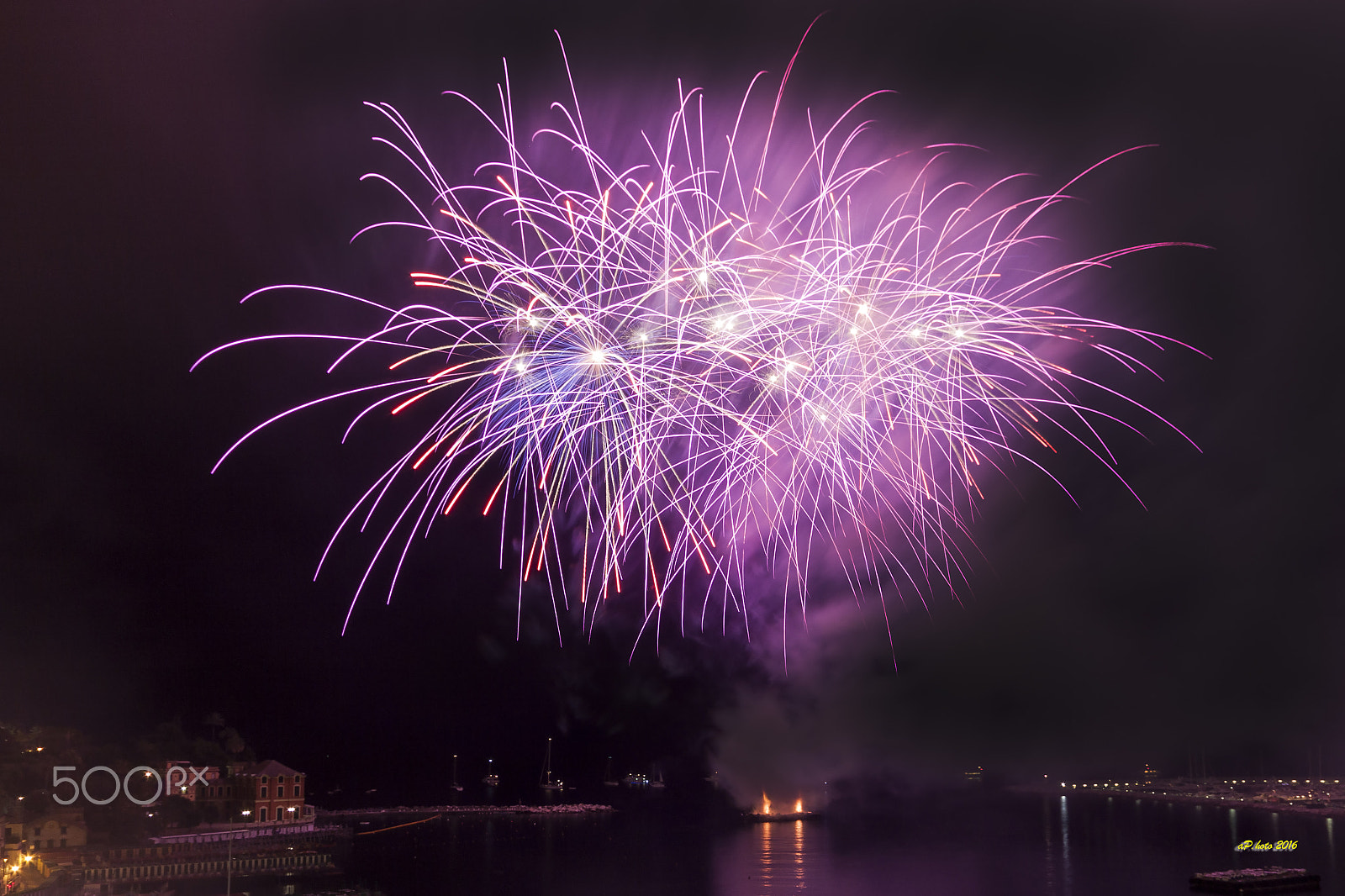 Canon EOS 50D + Sigma 10-20mm F4-5.6 EX DC HSM sample photo. Sparate notturne feste di luglio 2015 photography