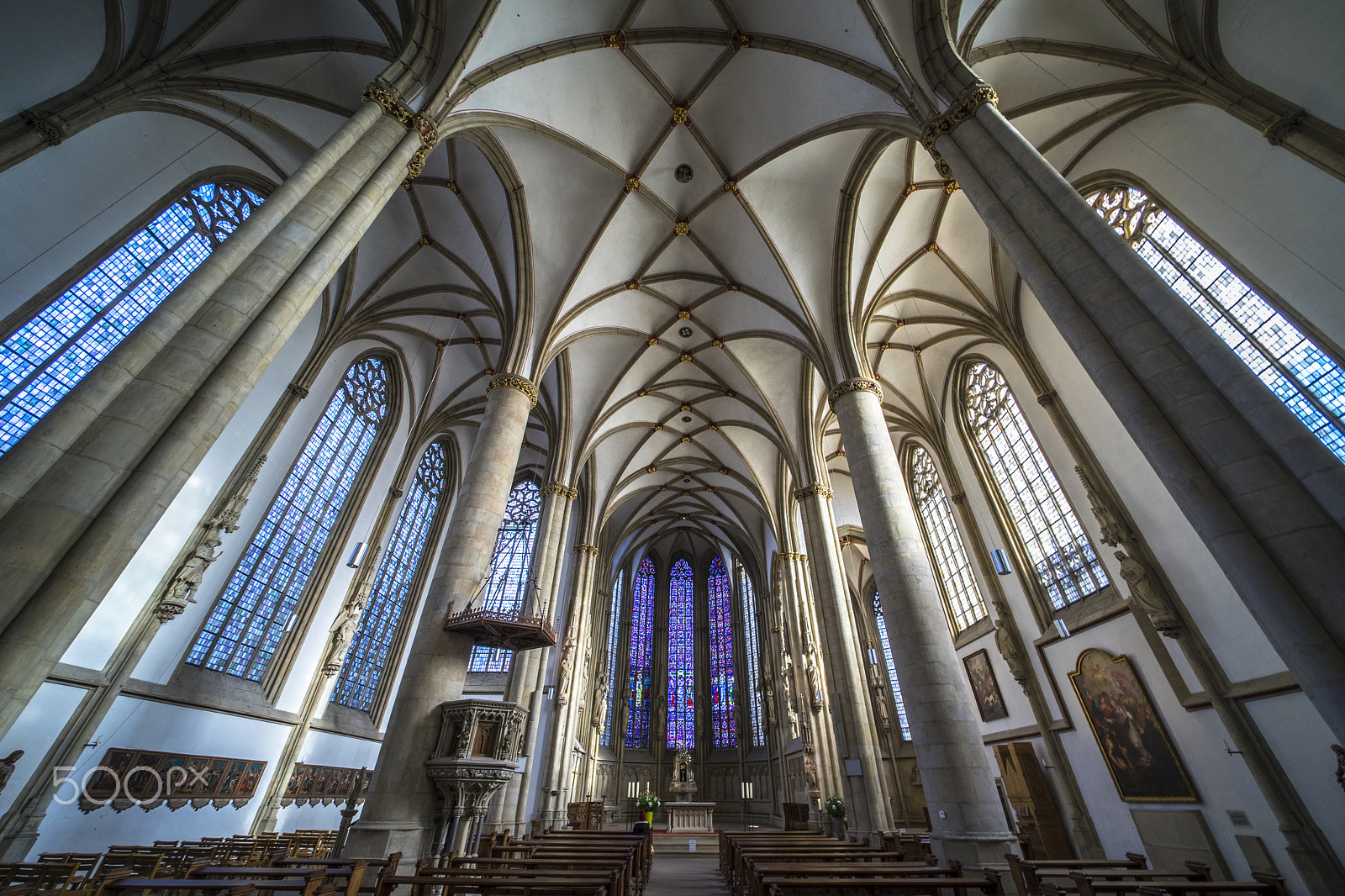 Voigtlander ULTRA WIDE-HELIAR 12mm F5.6 III sample photo. /i\ photography