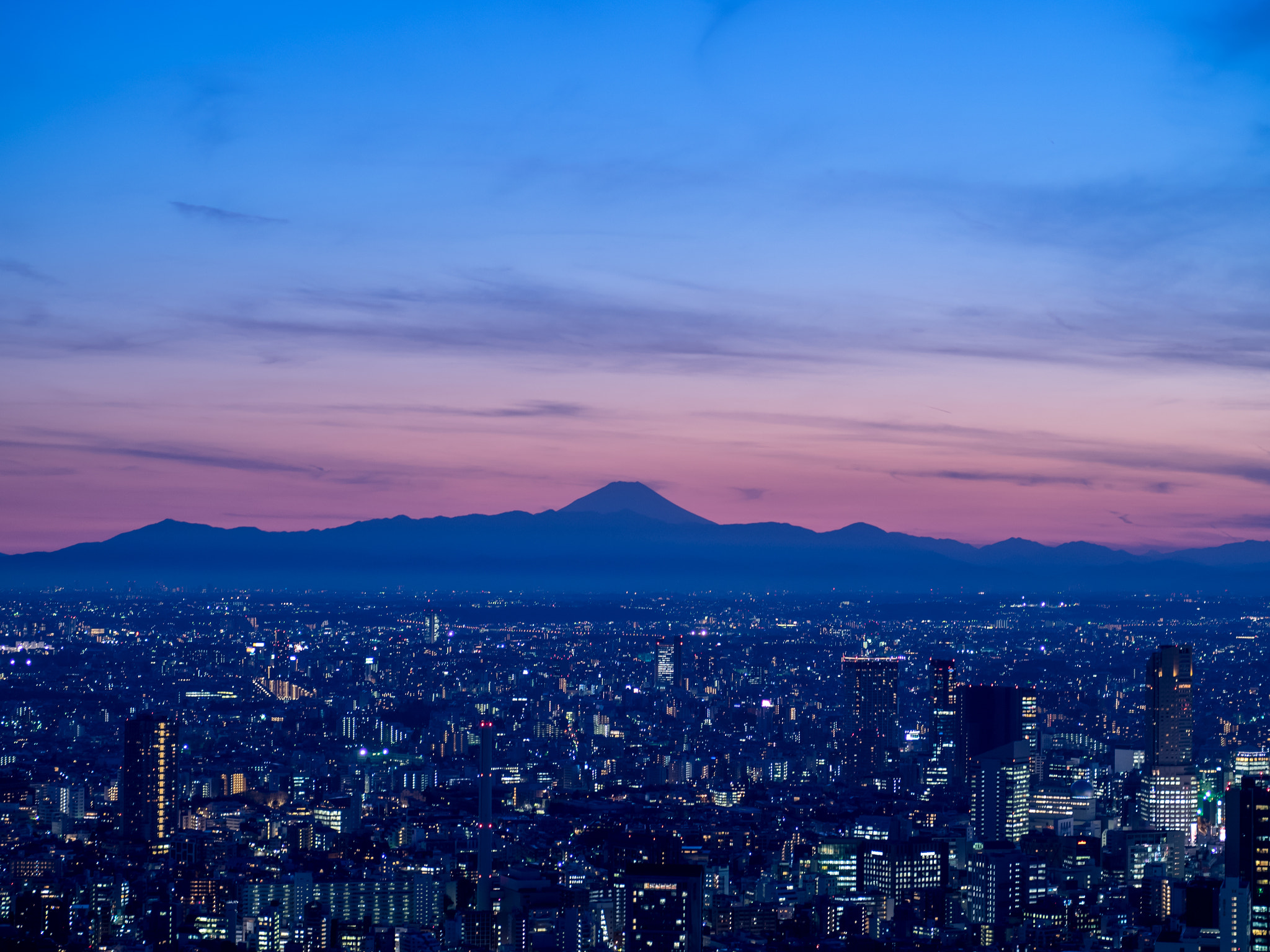 Panasonic Leica DG Nocticron 42.5mm F1.2 ASPH OIS sample photo. 25855634685.jpg photography