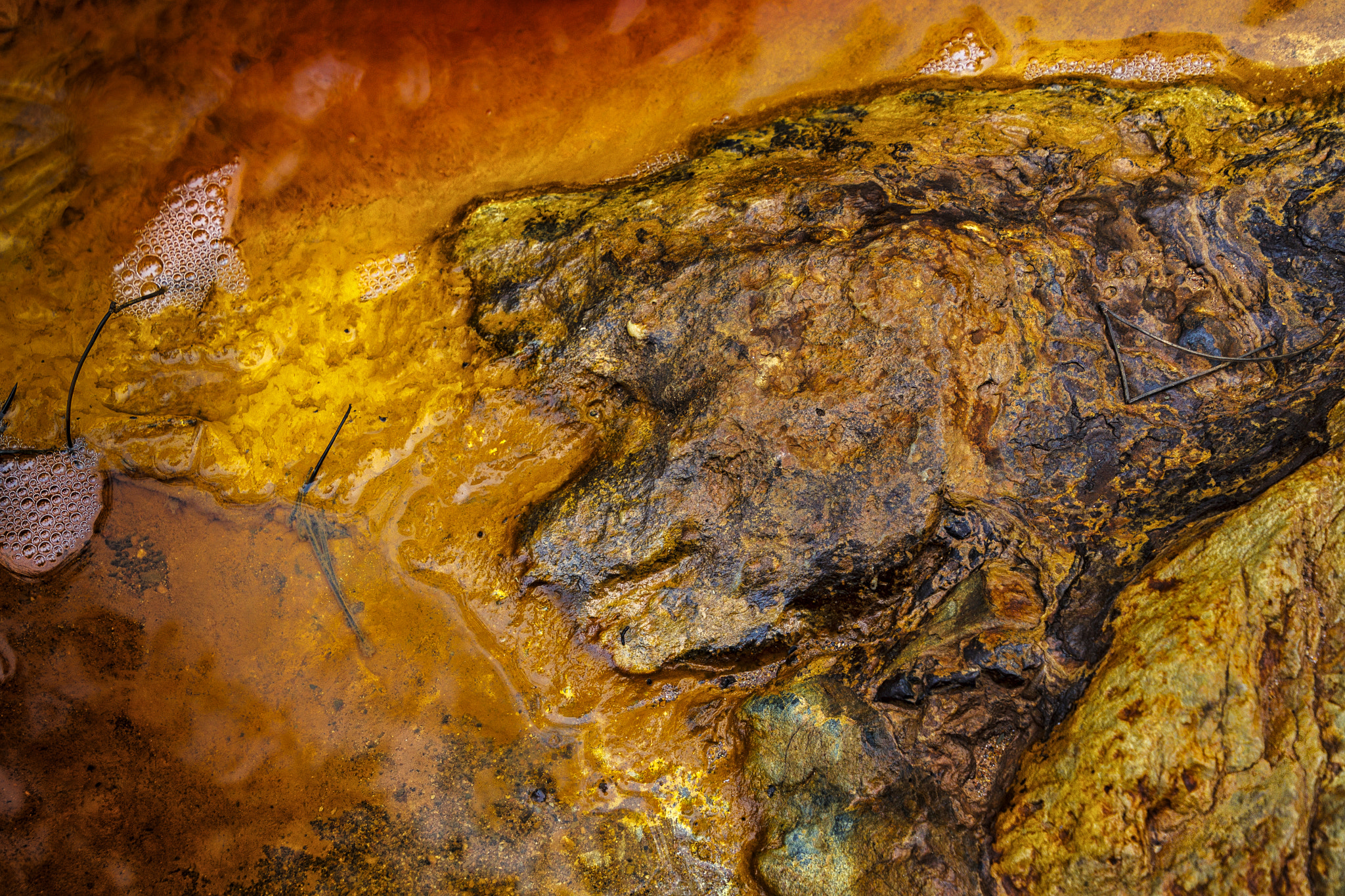 Canon EOS 60D sample photo. Figuras en río tinto (huelva-españa) photography