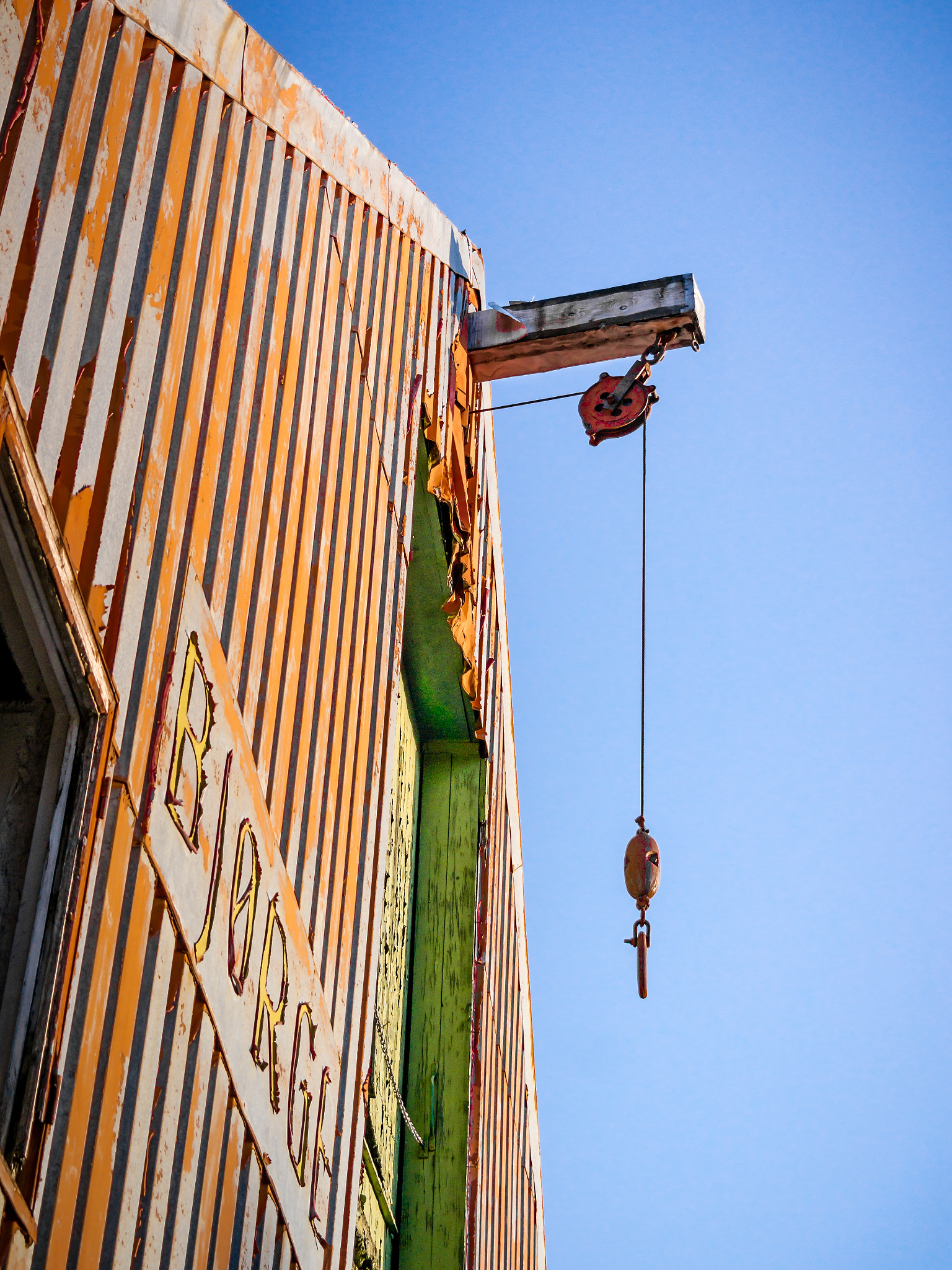 Samsung NX30 + Samsung NX 18-55mm F3.5-5.6 OIS sample photo. "old abandoned warehouse" photography