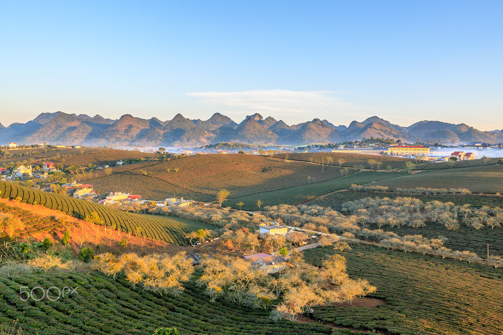 Canon EOS 50D sample photo. Moc chau town in morning photography