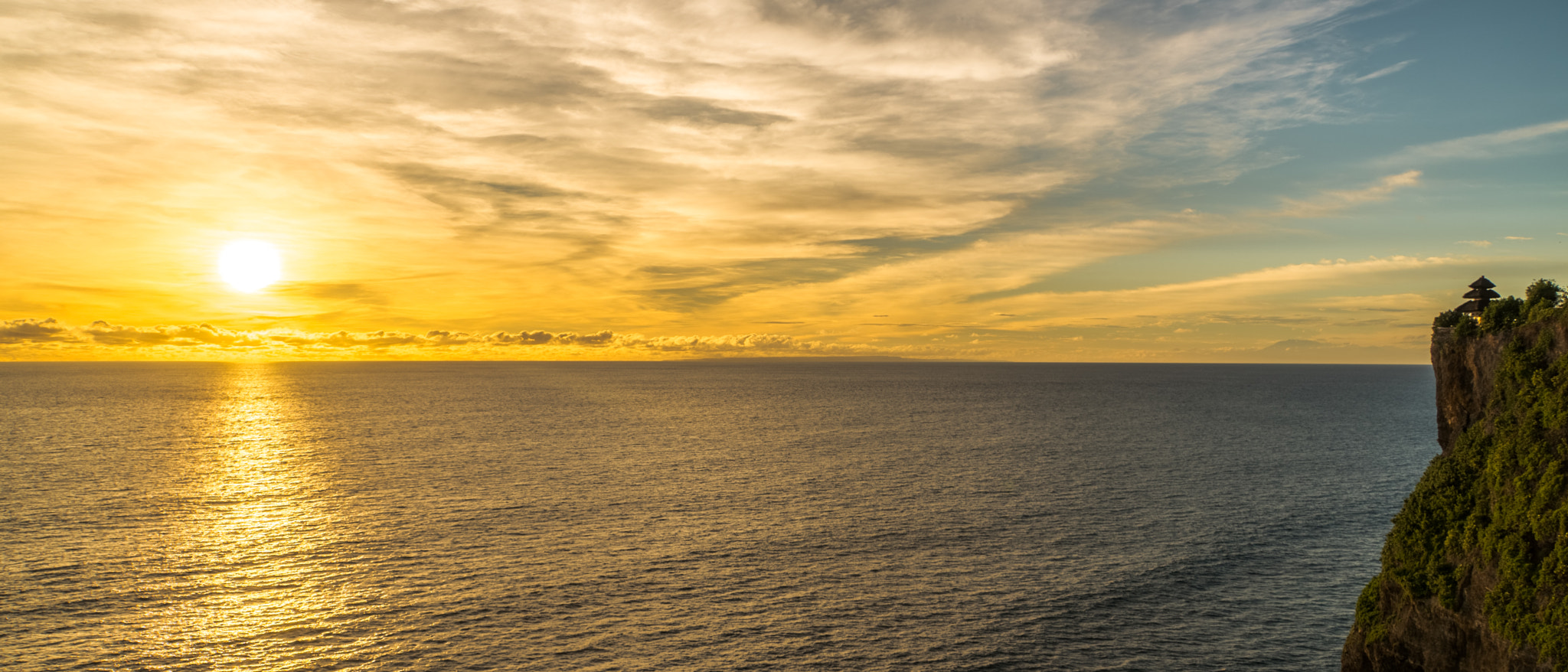 Sony E 18-200mm F3.5-6.3 OSS LE sample photo. Sunset at uluwatu photography