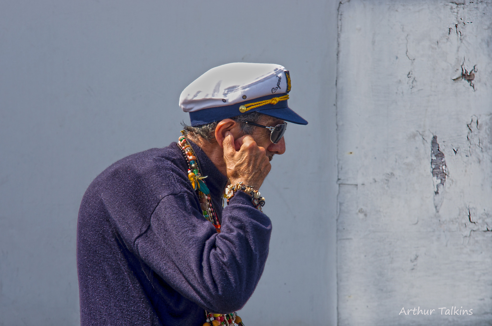 Sigma 70-200mm F2.8 EX DG Macro HSM II sample photo. Capri: an old mariner takes a walk... photography