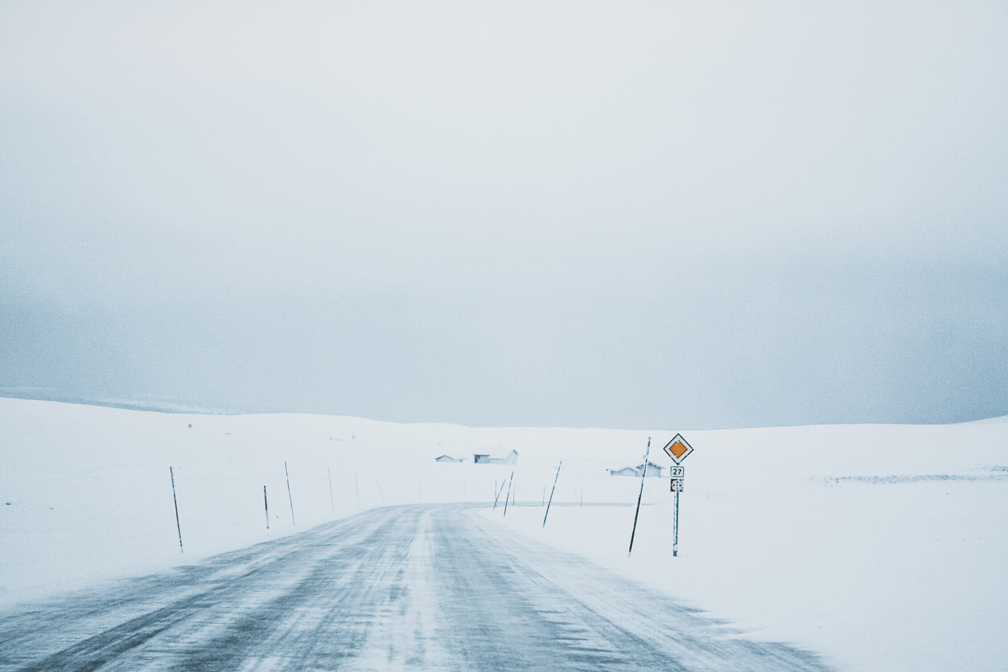 Canon EF-S 18-55mm F3.5-5.6 IS sample photo. Whiteout photography
