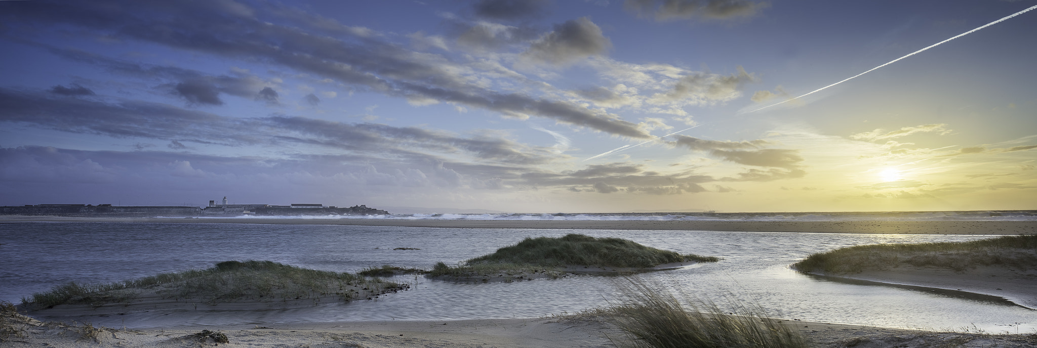 Canon TS-E 24.0mm f/3.5 L II sample photo. Stormy sunset tarifa photography