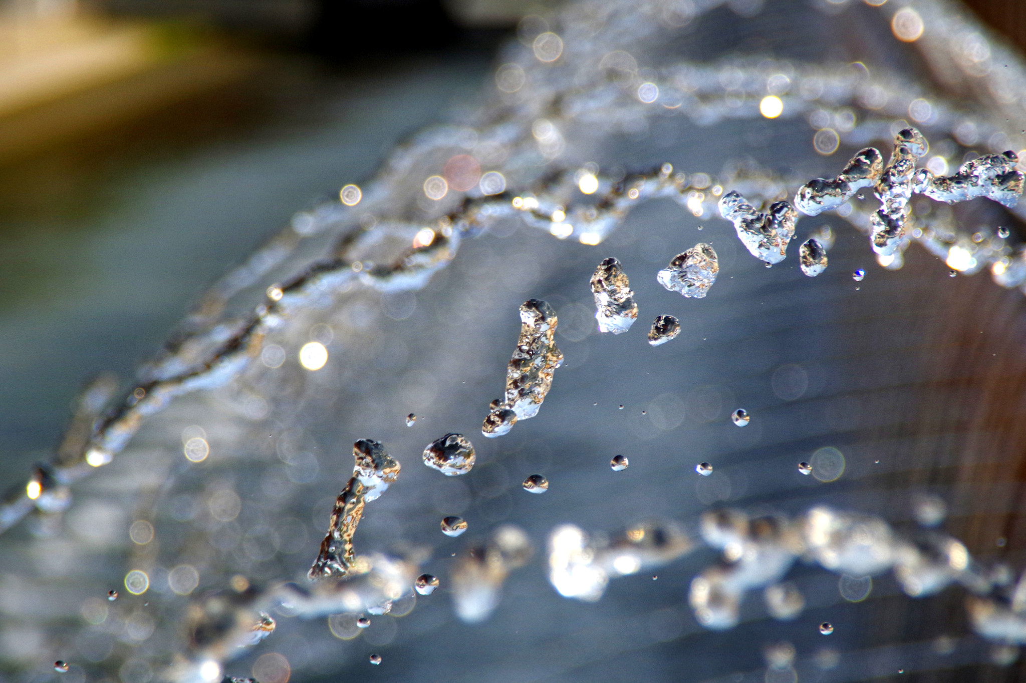 Tamron AF 18-200mm F3.5-6.3 XR Di II LD Aspherical (IF) Macro sample photo. Acqua photography