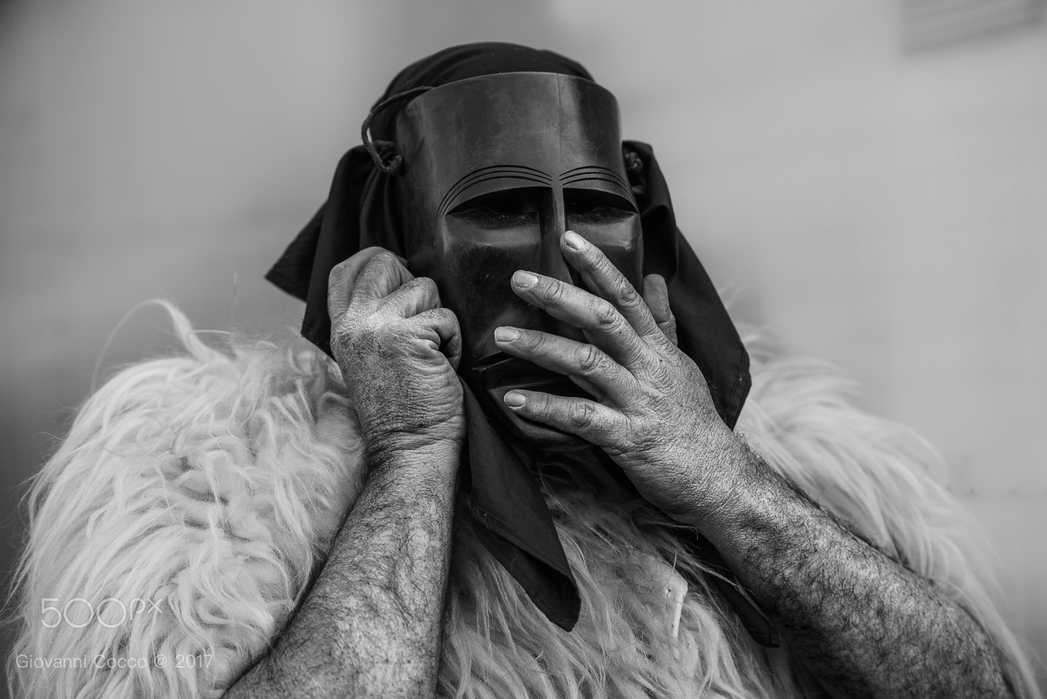 Tamron SP 70-200mm F2.8 Di VC USD sample photo. Sardinian carnival hands photography