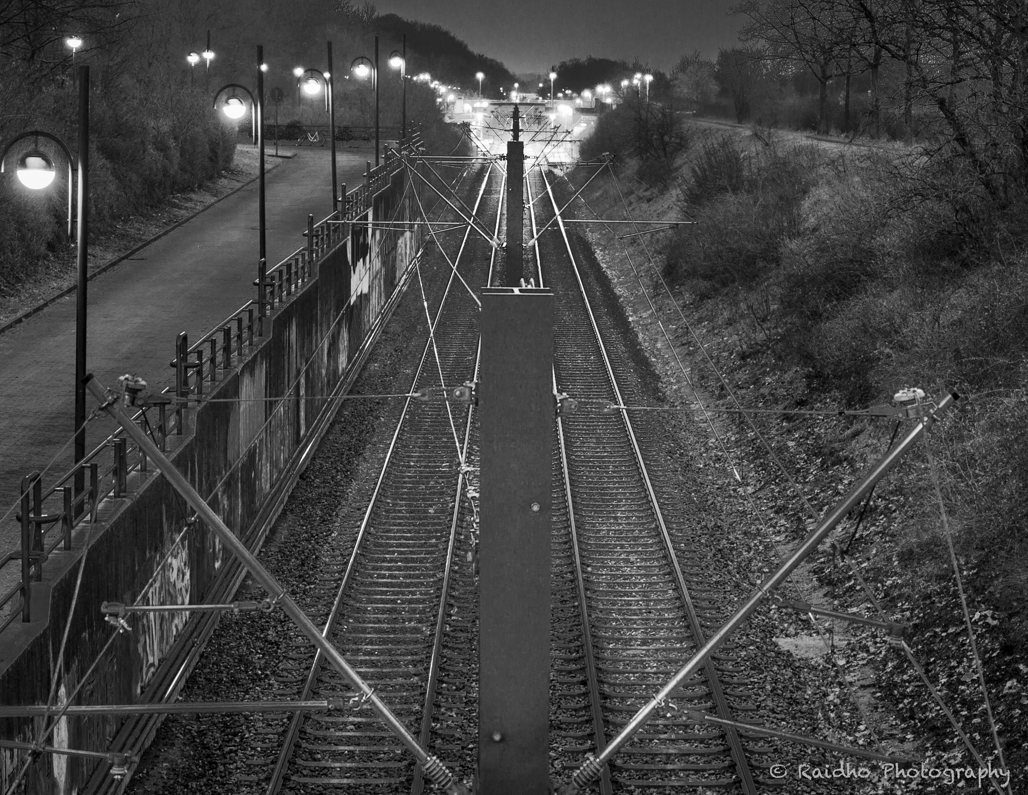 Canon EOS 650D (EOS Rebel T4i / EOS Kiss X6i) sample photo. Rails in karlsruhe photography