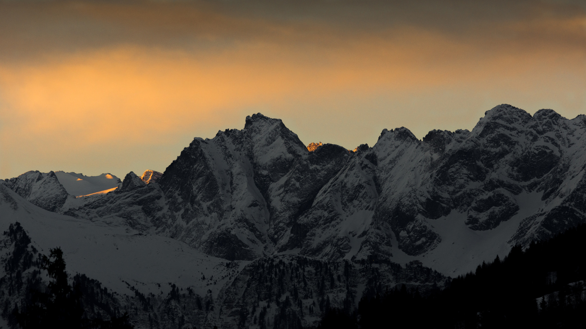 Sigma 150-500mm F5-6.3 DG OS HSM sample photo. First light on mountains with snow photography