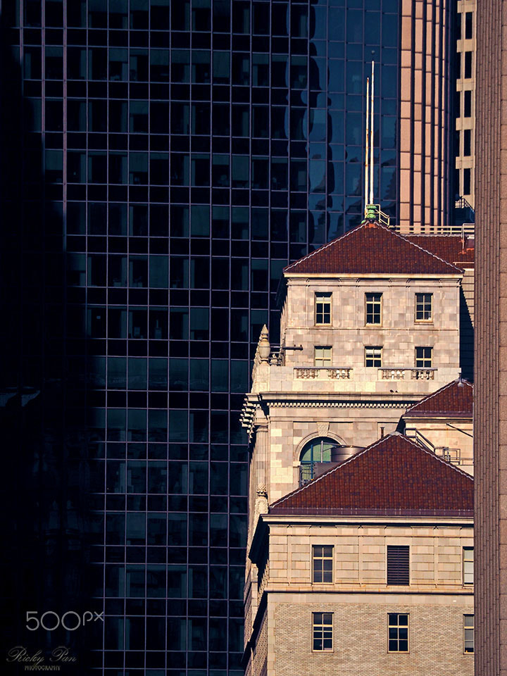Olympus OM-D E-M5 II sample photo. Old and new photography