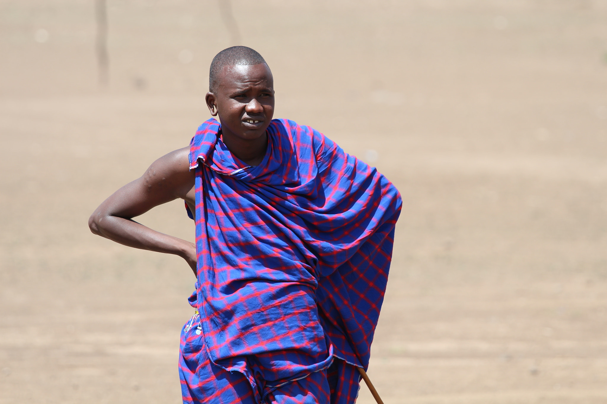 Canon EOS 650D (EOS Rebel T4i / EOS Kiss X6i) + Canon EF 70-200mm F4L IS USM sample photo. Massai-people in tanzania photography