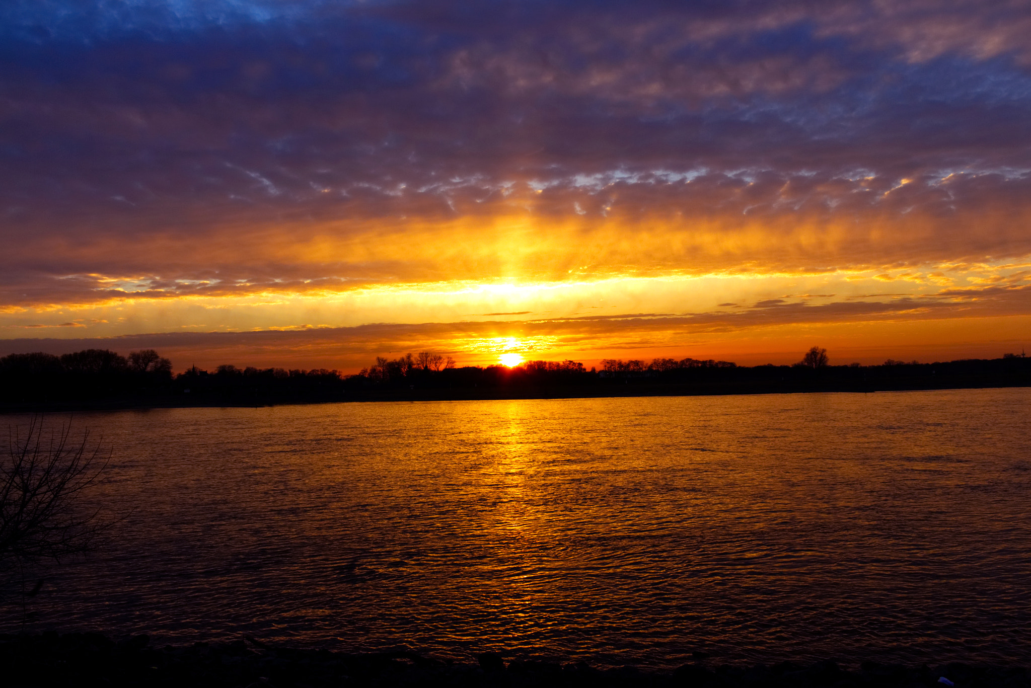 18.0 - 55.0 mm sample photo. Sunset in duisburg-ruhrort germany photography