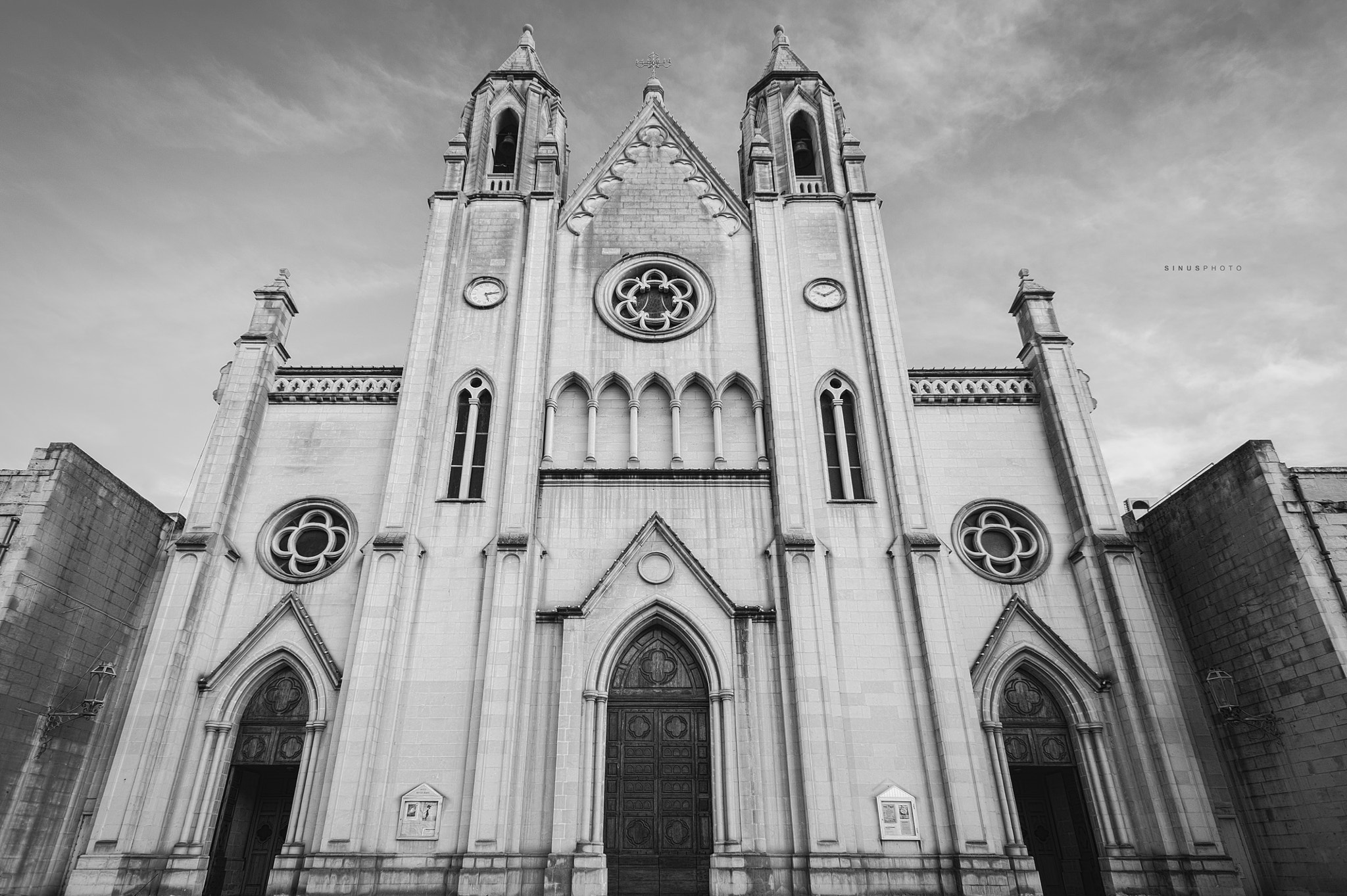 Nikon D700 + Nikon AF Nikkor 20mm F2.8D sample photo. Madonna tal-karmnu parish church photography