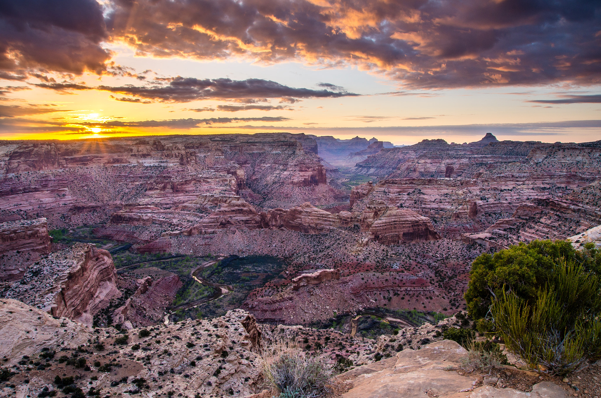 Pentax K-5 II sample photo. Sunrise at wedge overlook photography
