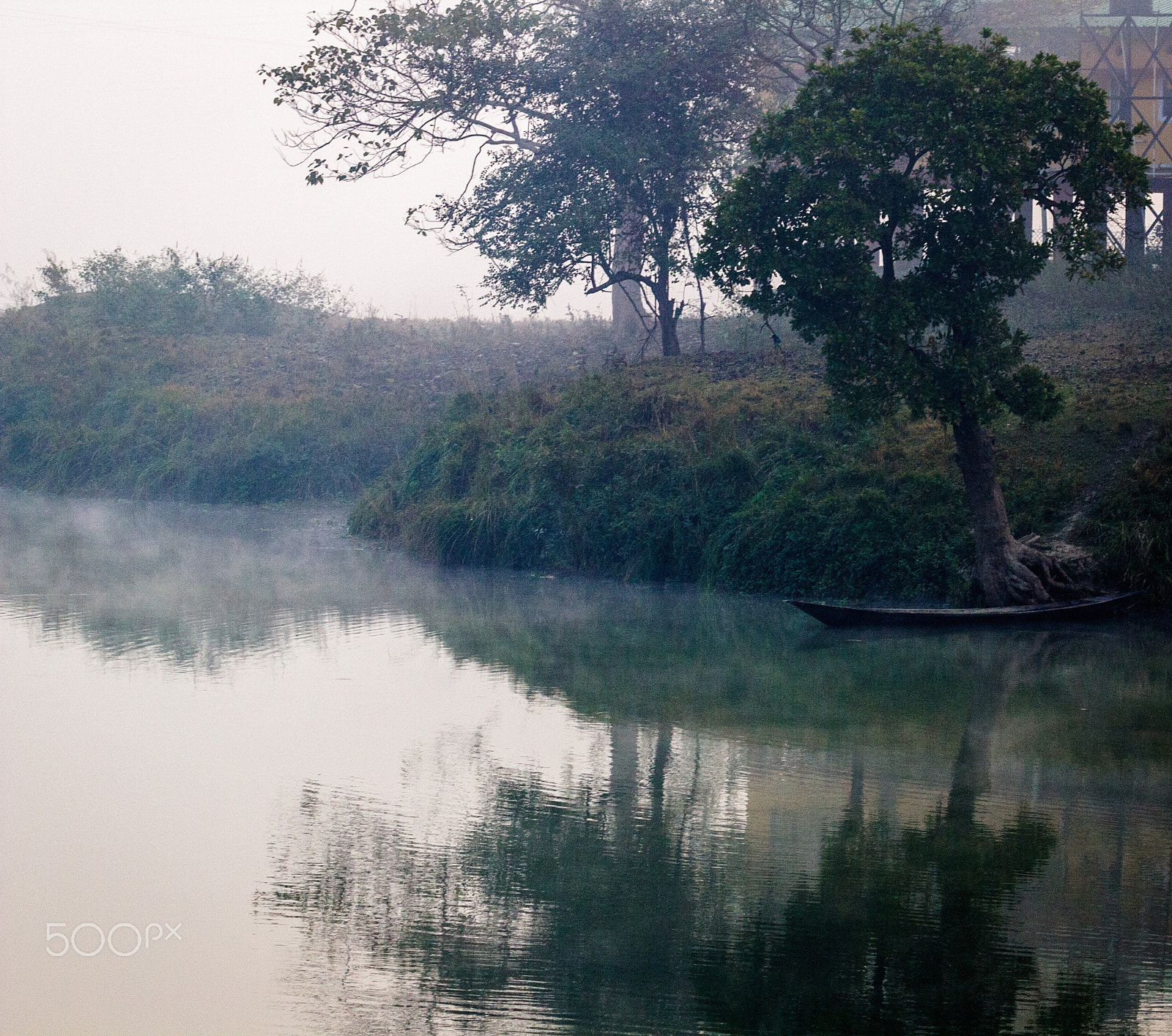 Canon EF 100-400mm F4.5-5.6L IS USM sample photo. Morning river photography