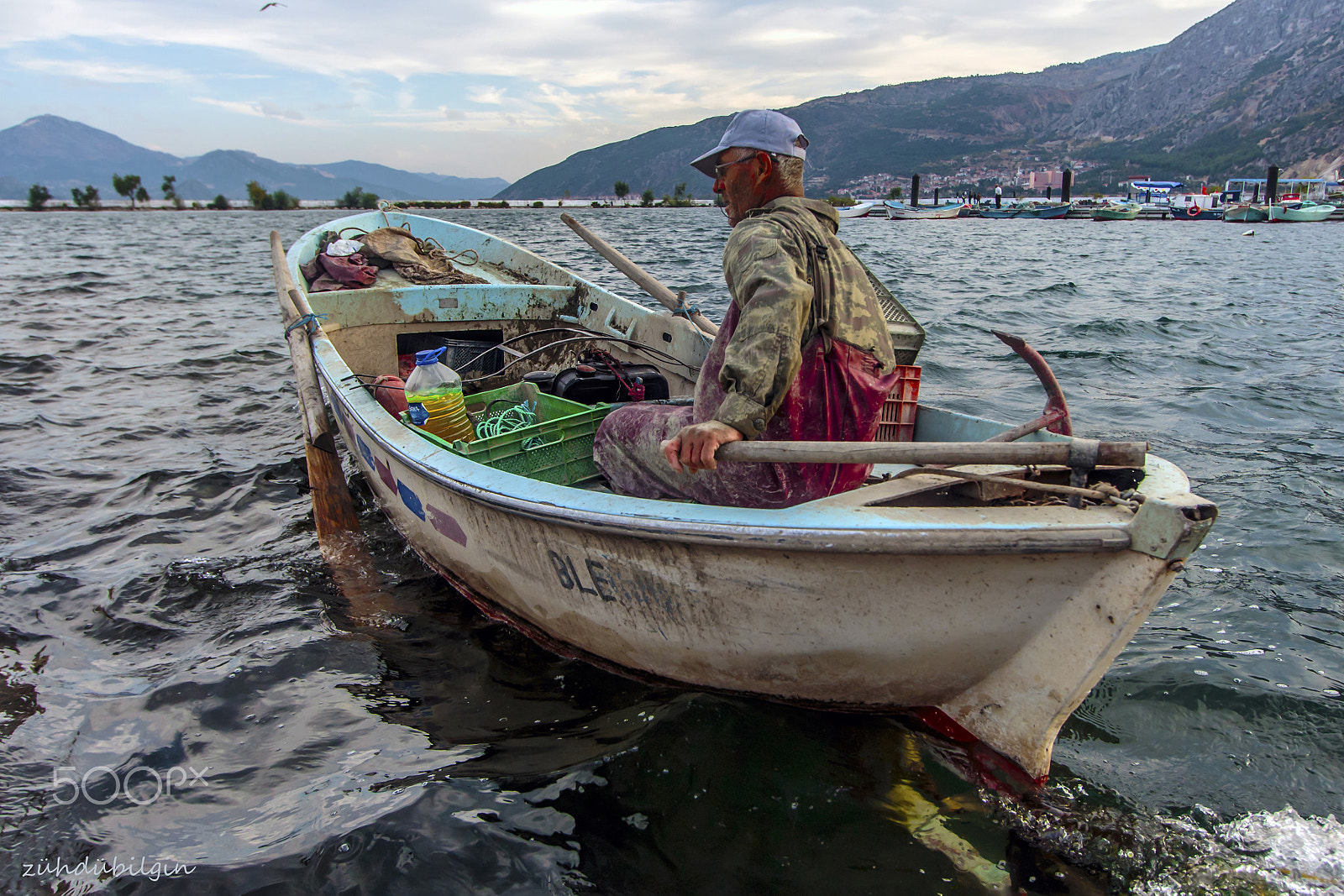 Canon EF-S 10-22mm F3.5-4.5 USM sample photo. Fisherman photography