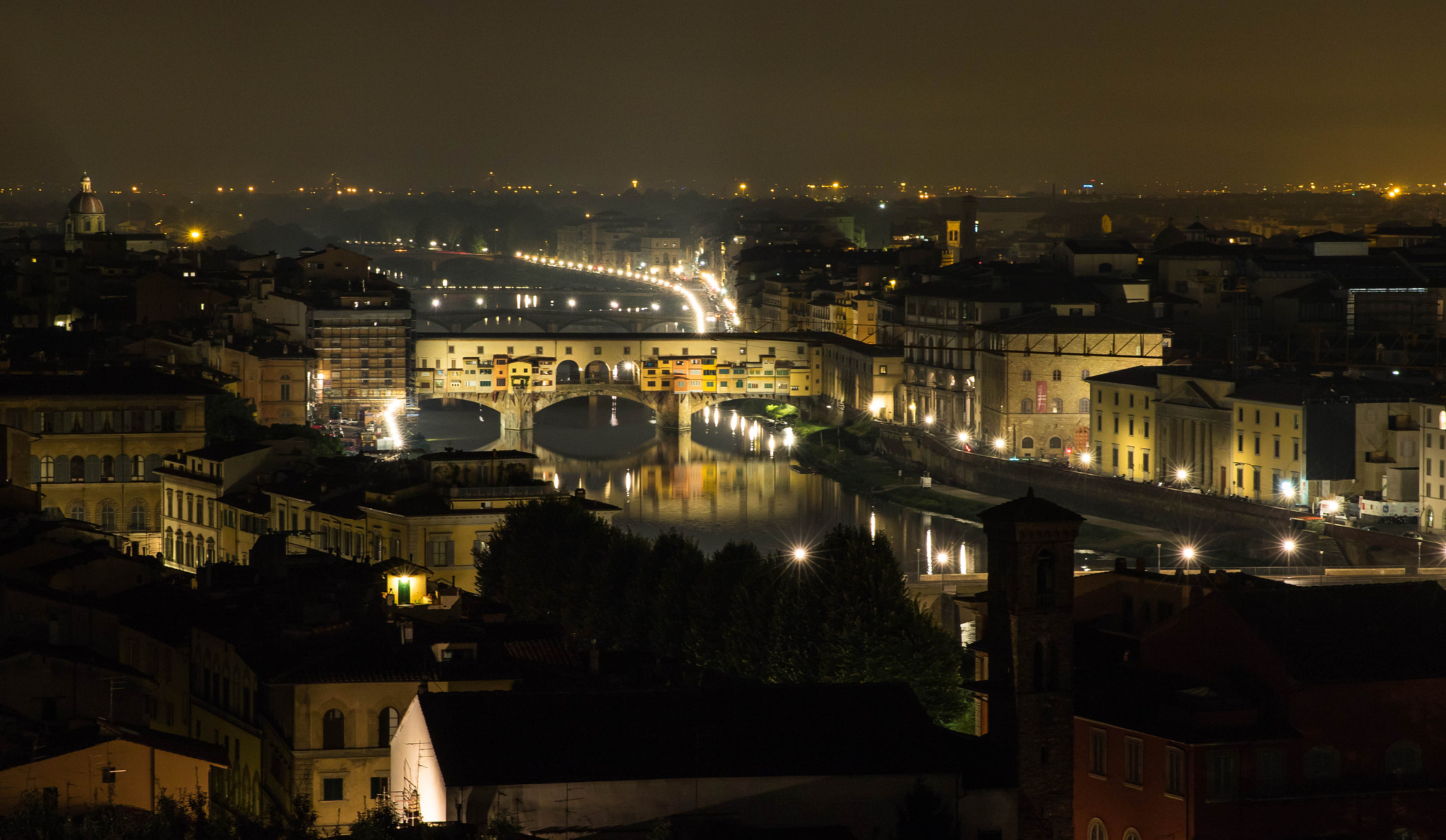 Canon EF 24-70mm F2.8L II USM sample photo. Italy gold bridge photography