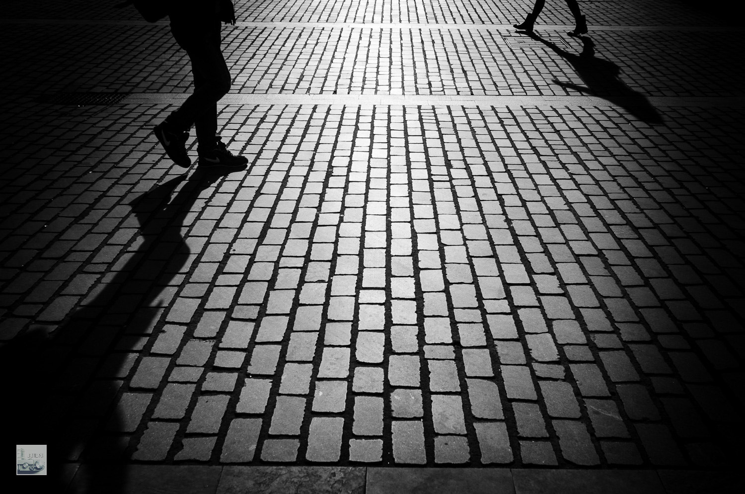 AF Nikkor 24mm f/2.8 sample photo. Walking bilbao photography