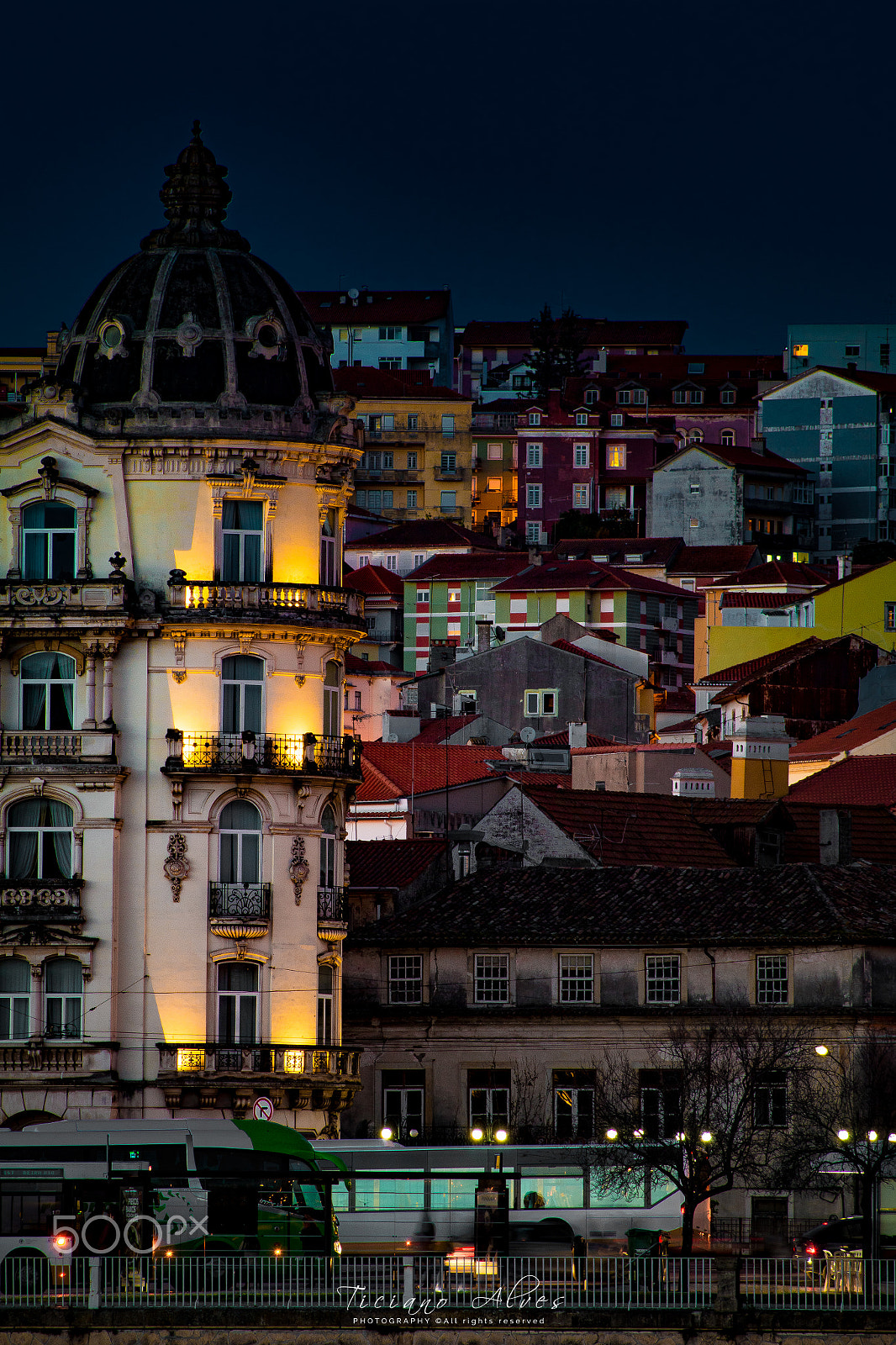 Canon EOS 70D + EF75-300mm f/4-5.6 sample photo. The beautiful hotel astoria photography