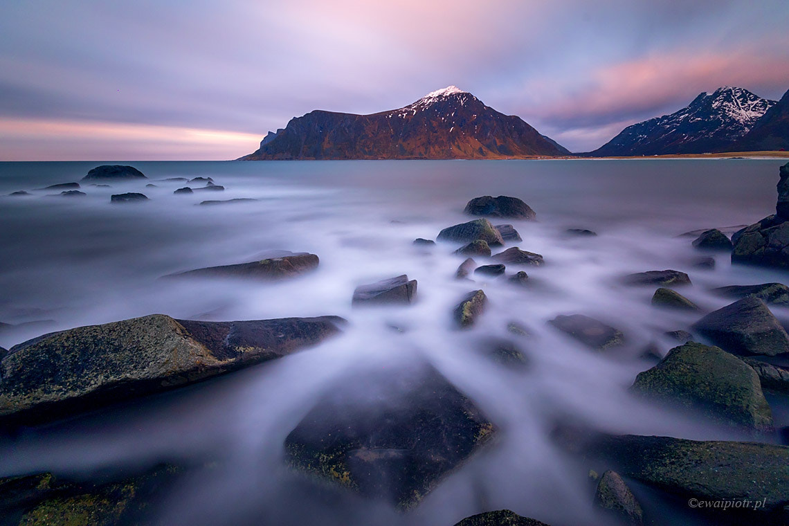 Sigma 10-20mm F4-5.6 EX DC HSM sample photo. Sunny afternoon on lofoten photography