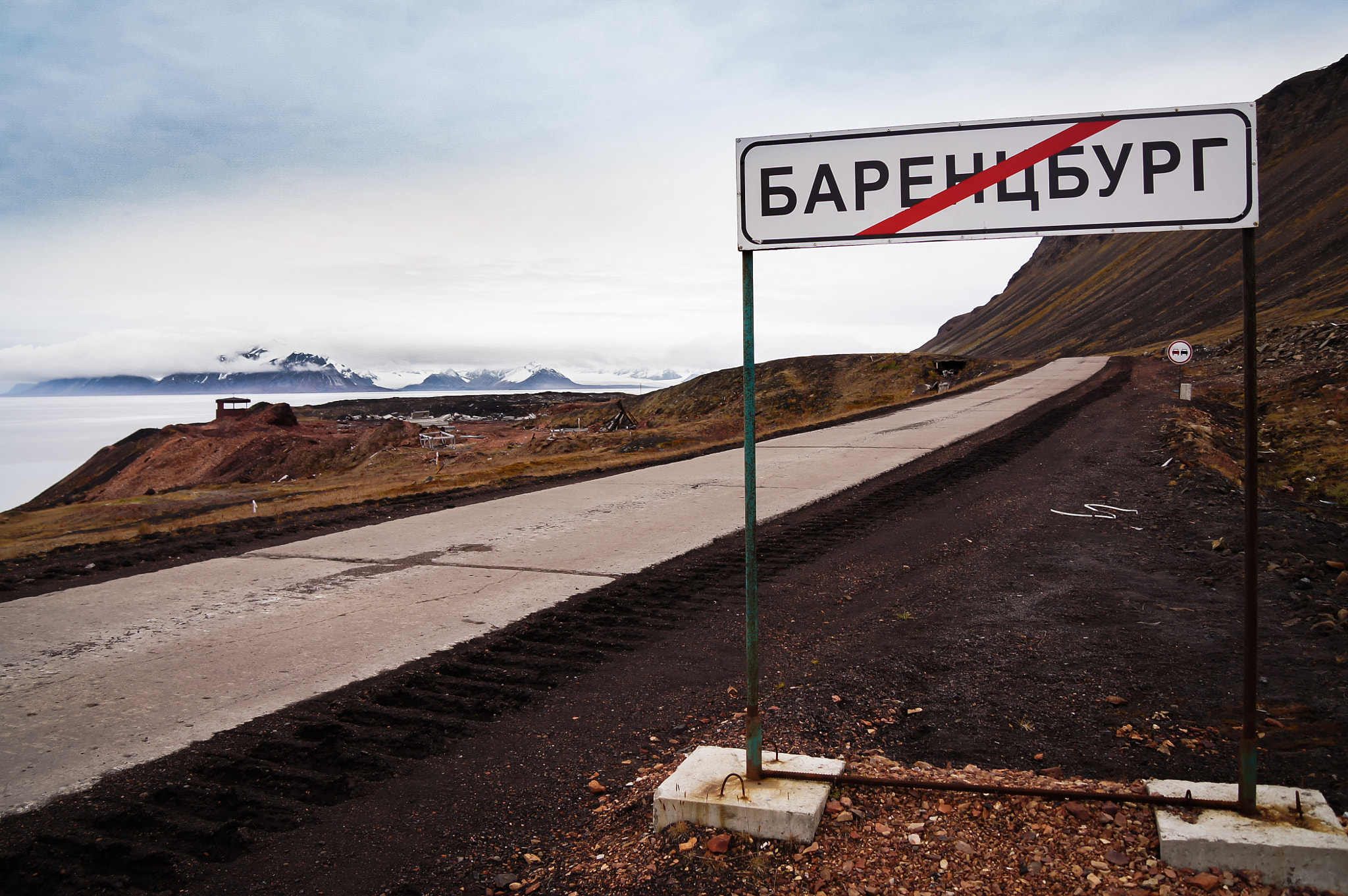 Sony SLT-A55 (SLT-A55V) sample photo. Barentsburg photography