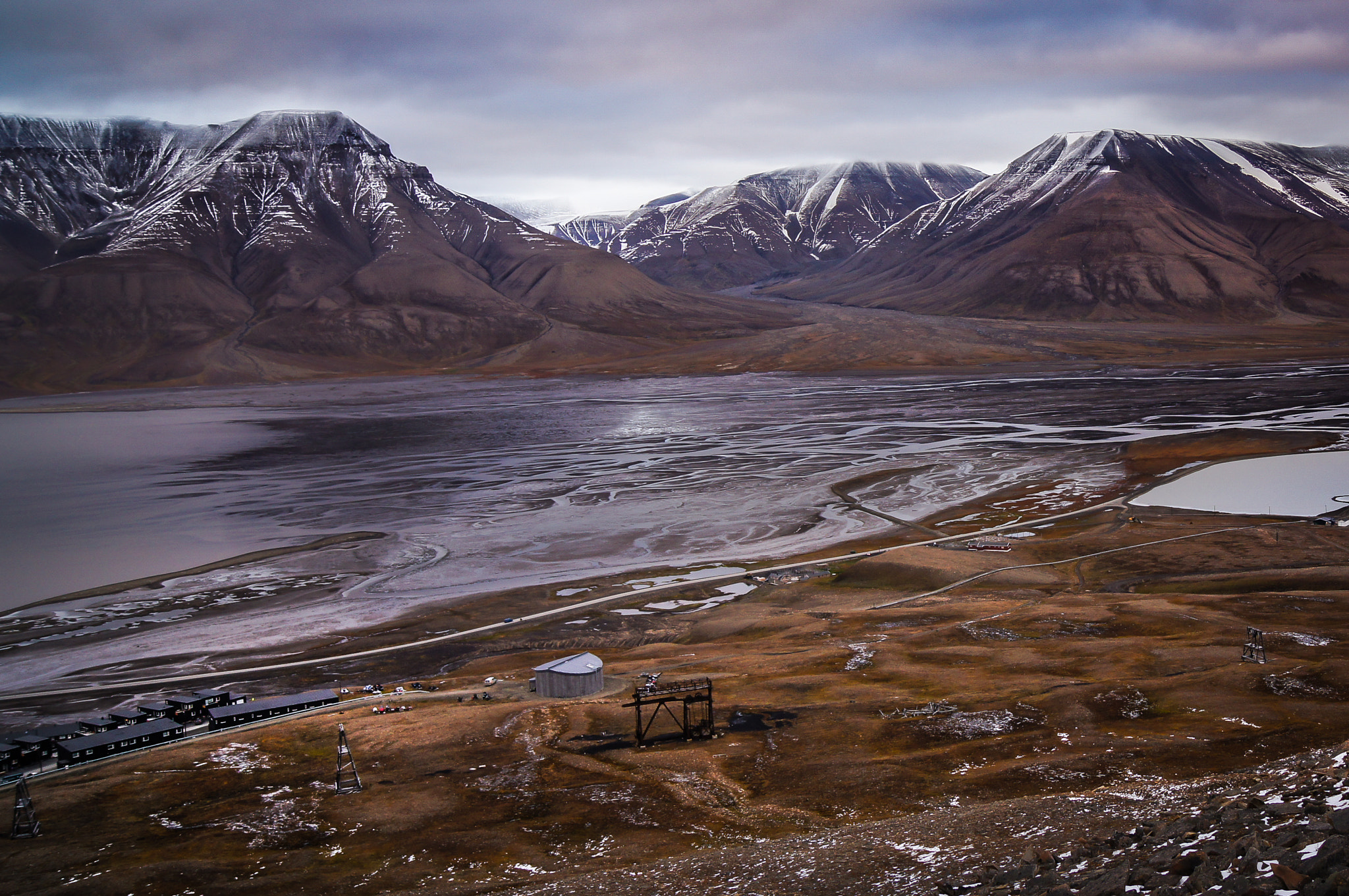 Sony SLT-A55 (SLT-A55V) sample photo. Longyearbyen photography